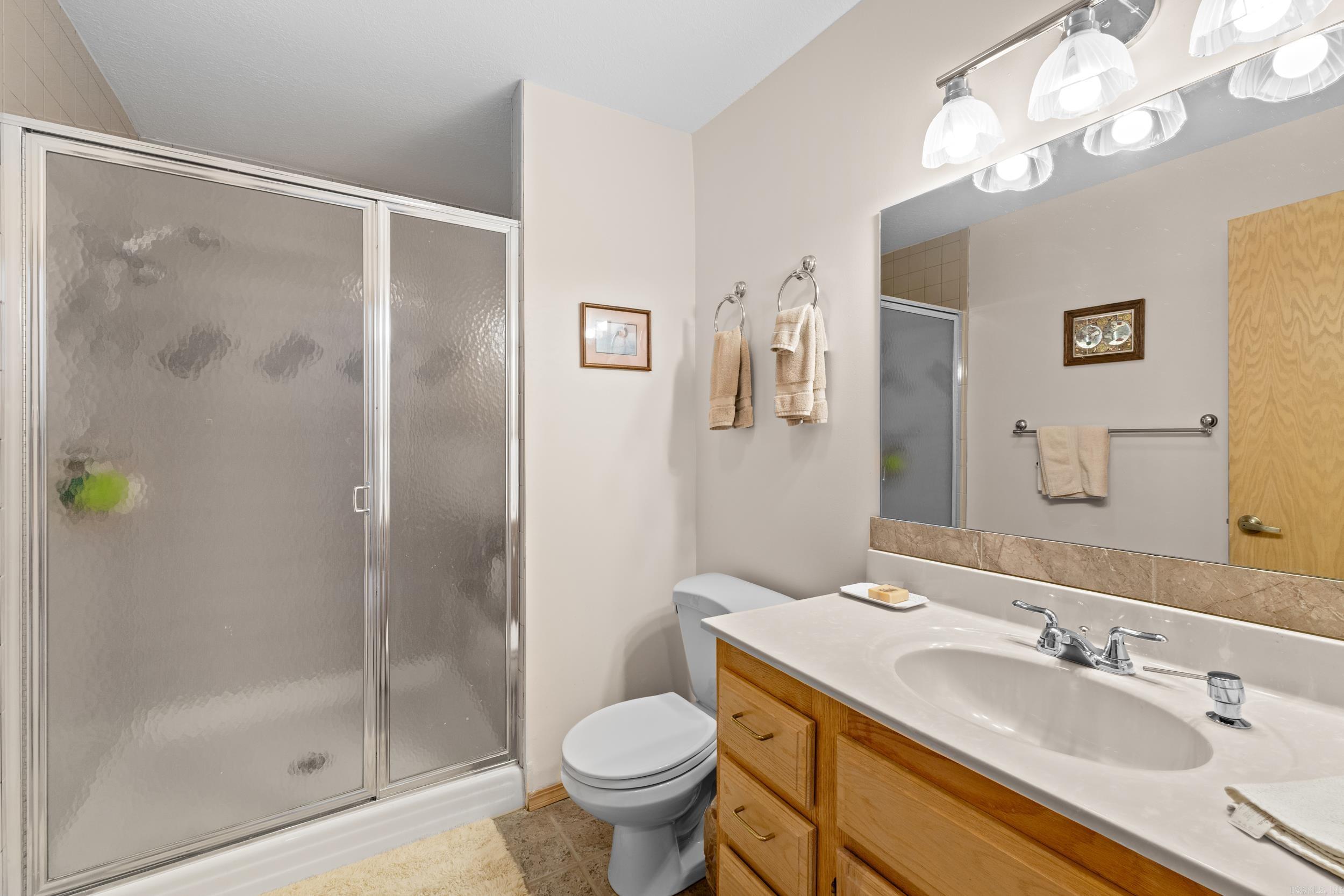 127 Concord Place Bull Shoals, AR 72619