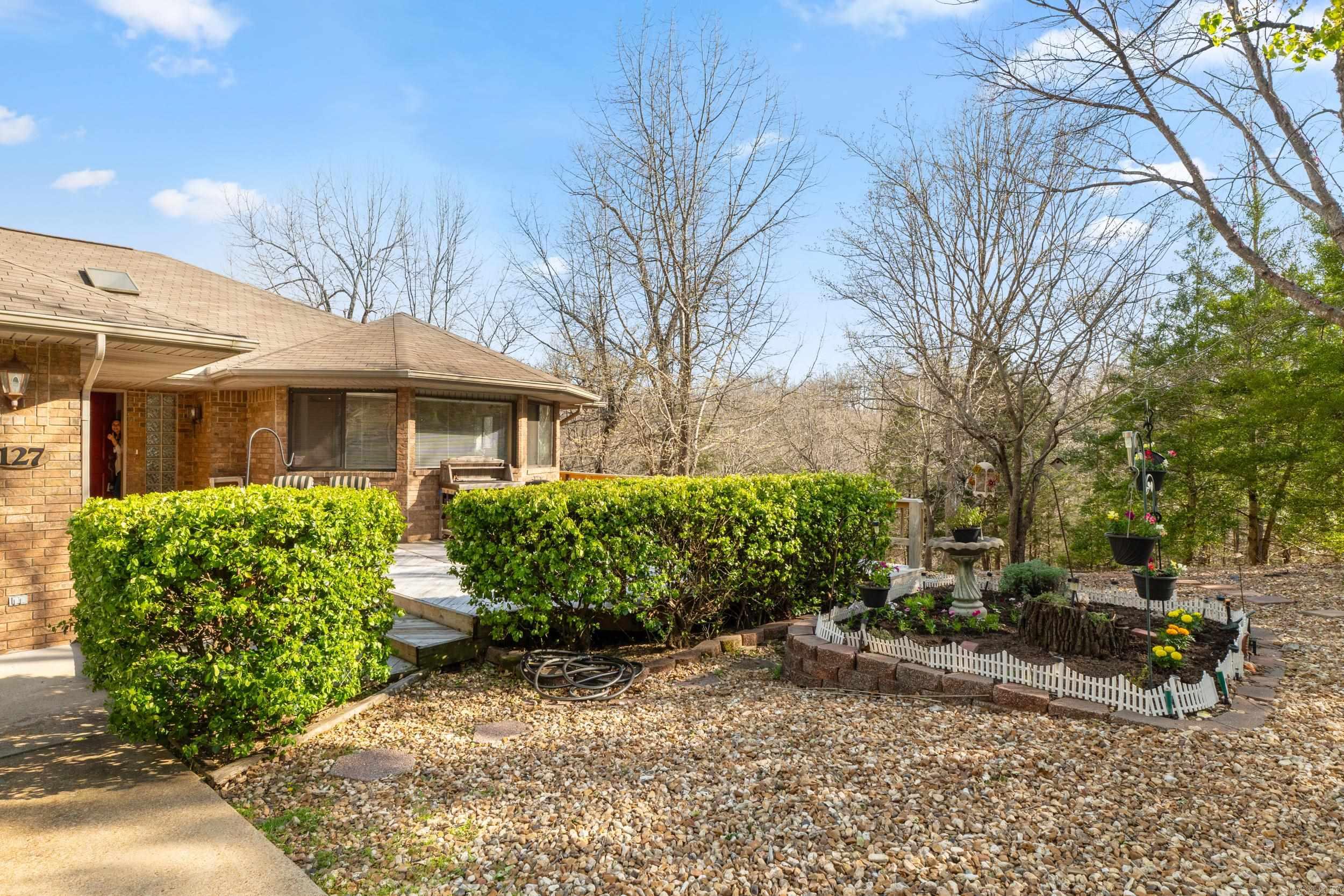 127 Concord Place Bull Shoals, AR 72619