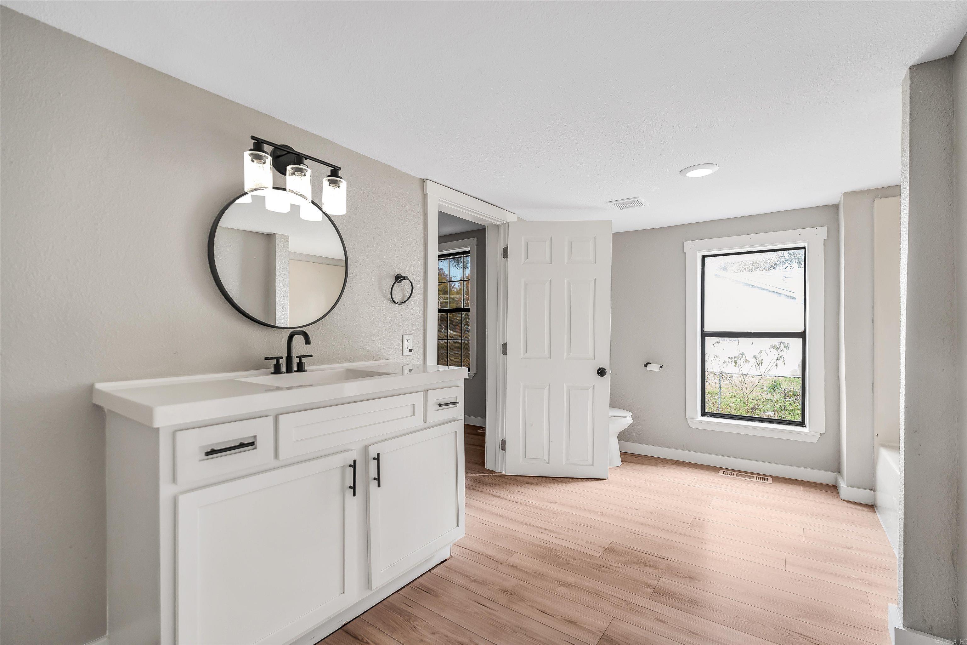 1804 Roy  Jonesboro, AR