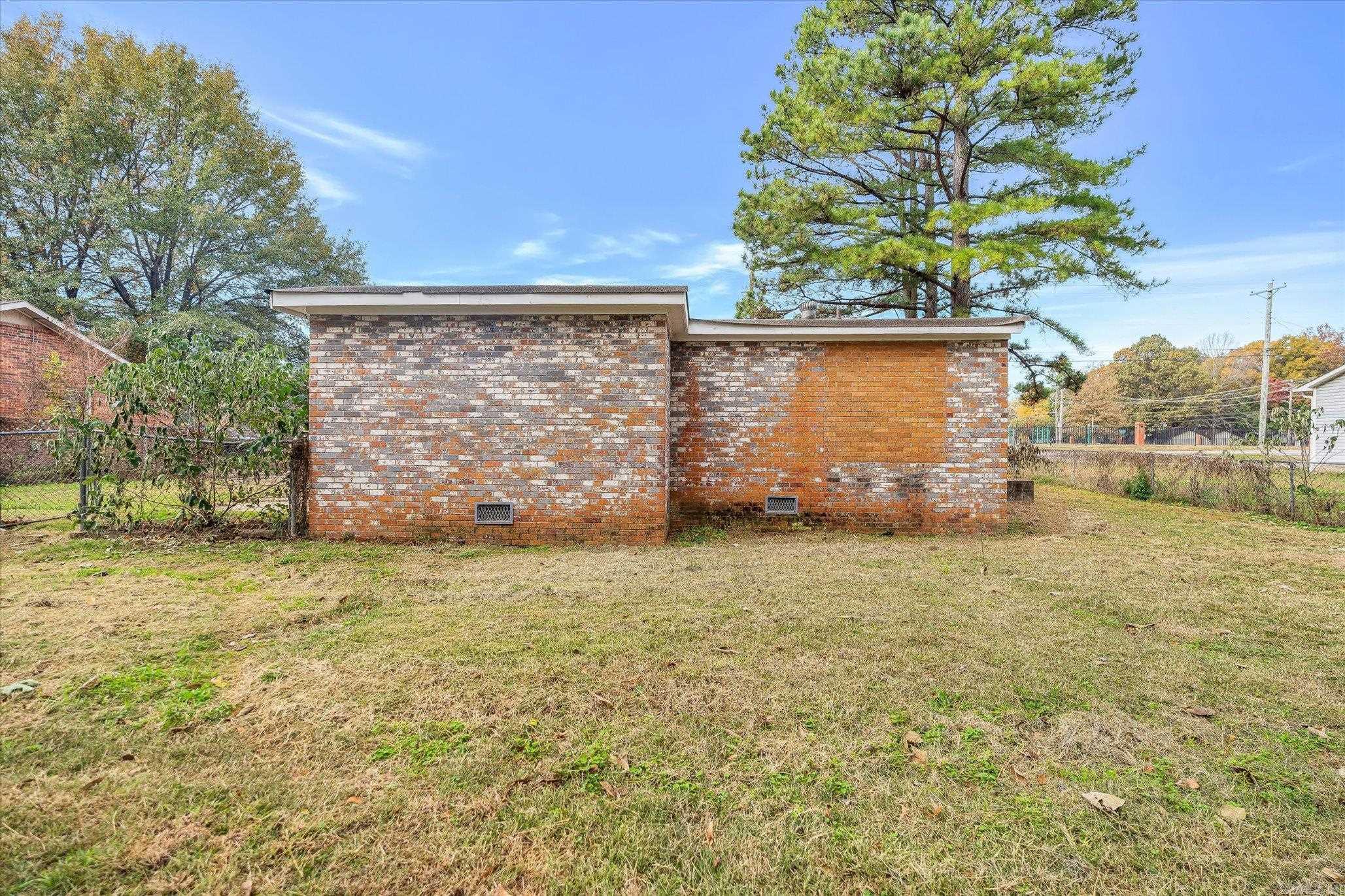 1804 Roy  Jonesboro, AR