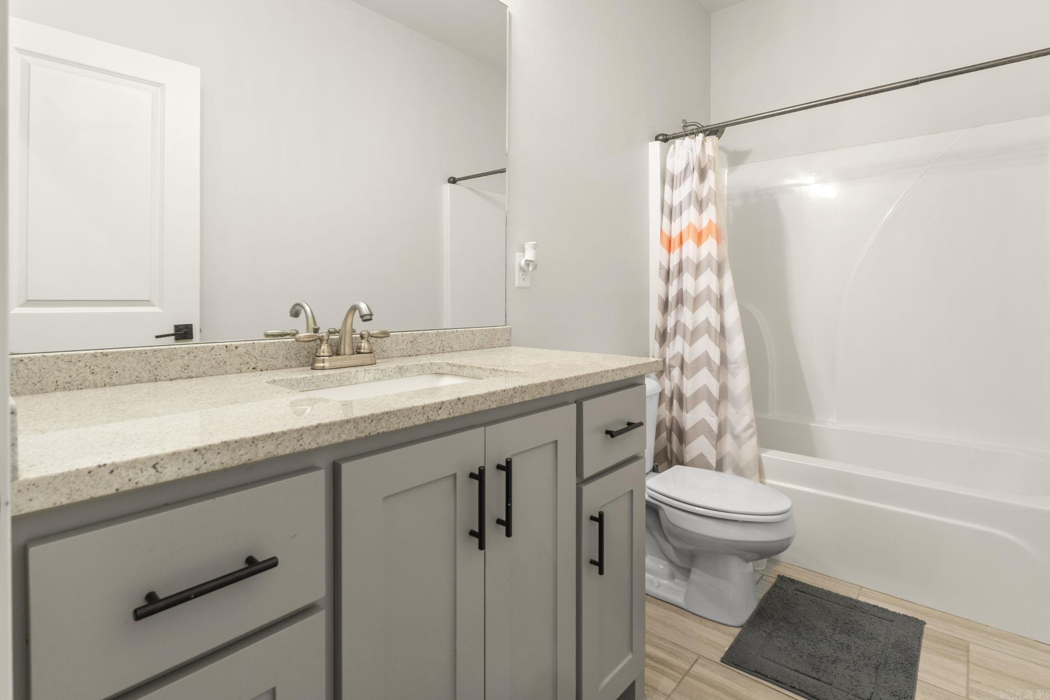 18715 Lochridge Drive Little Rock, AR 72210