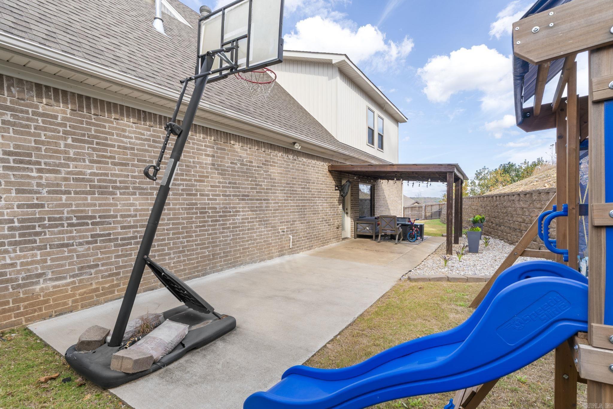 18715 Lochridge Drive Little Rock, AR 72210