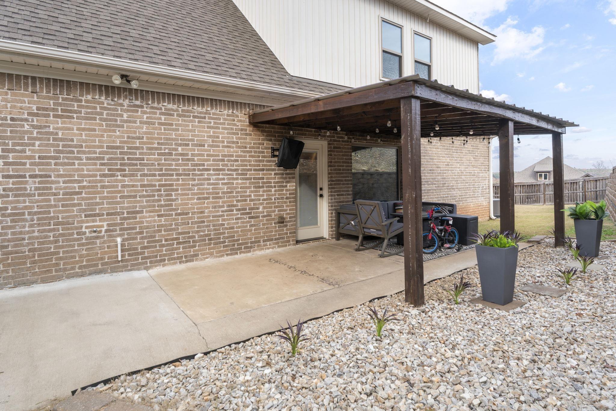 18715 Lochridge Drive Little Rock, AR 72210