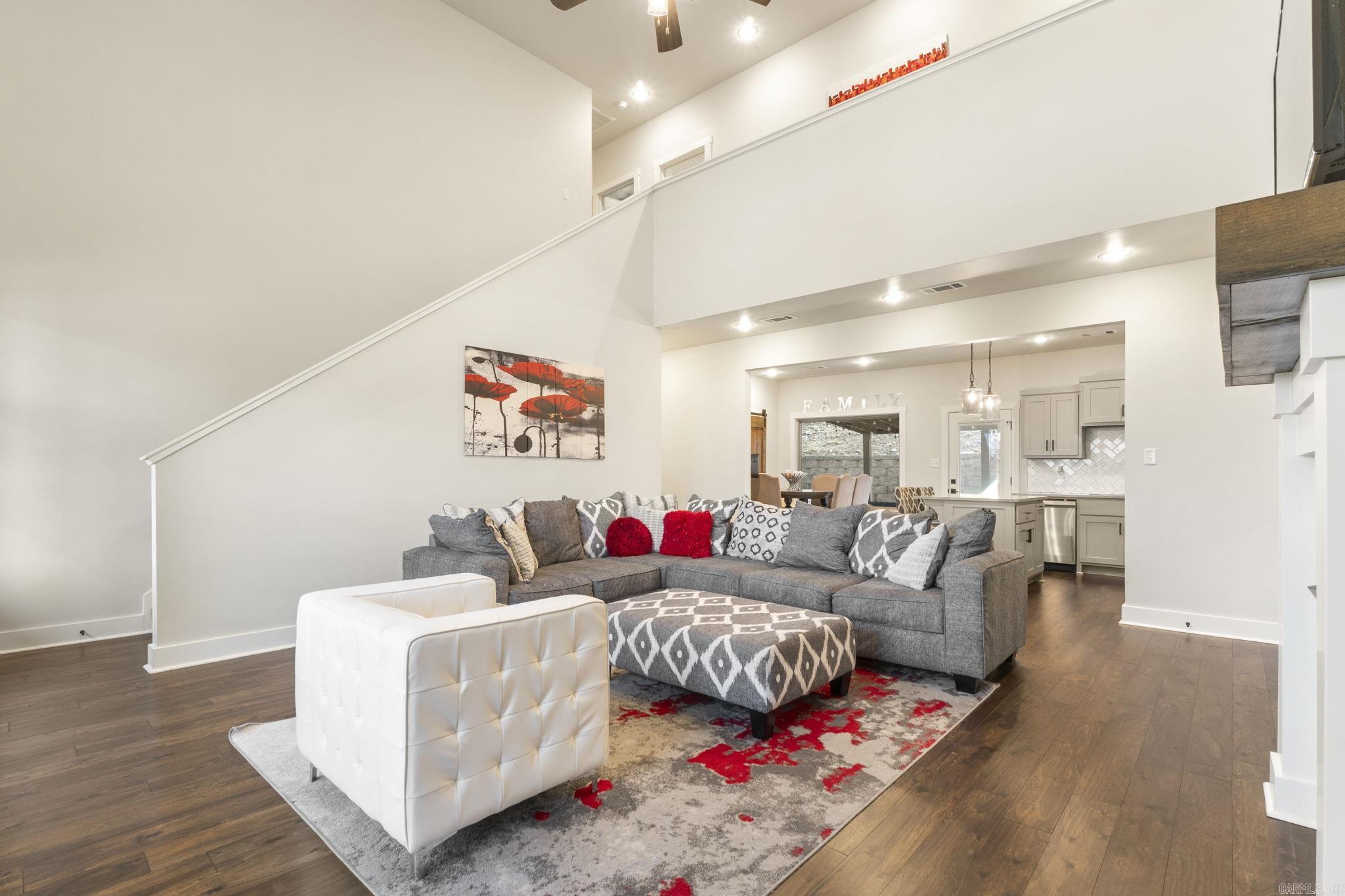 18715 Lochridge Drive Little Rock, AR 72210