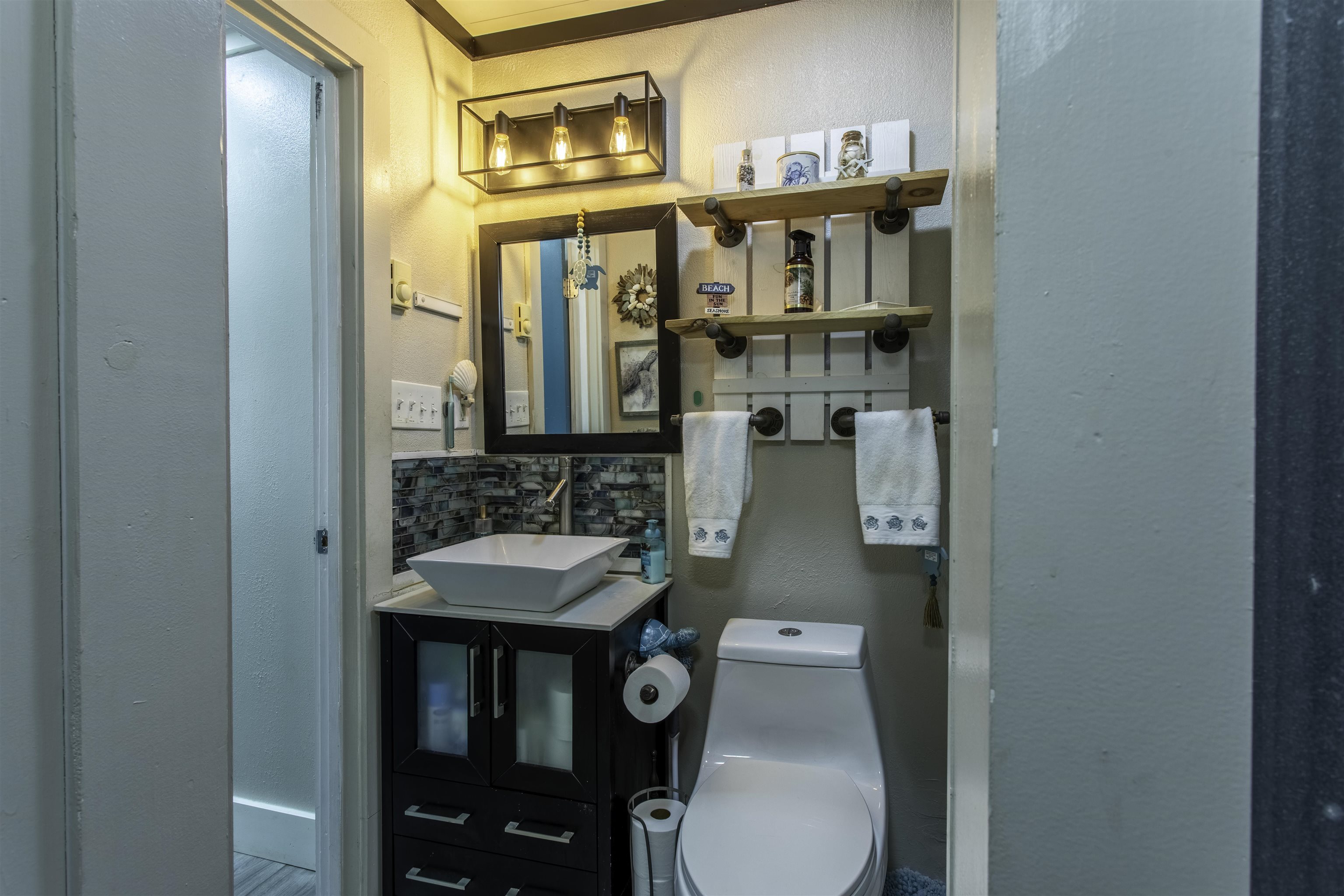 25 Bobo Drive Hardy, AR 72542