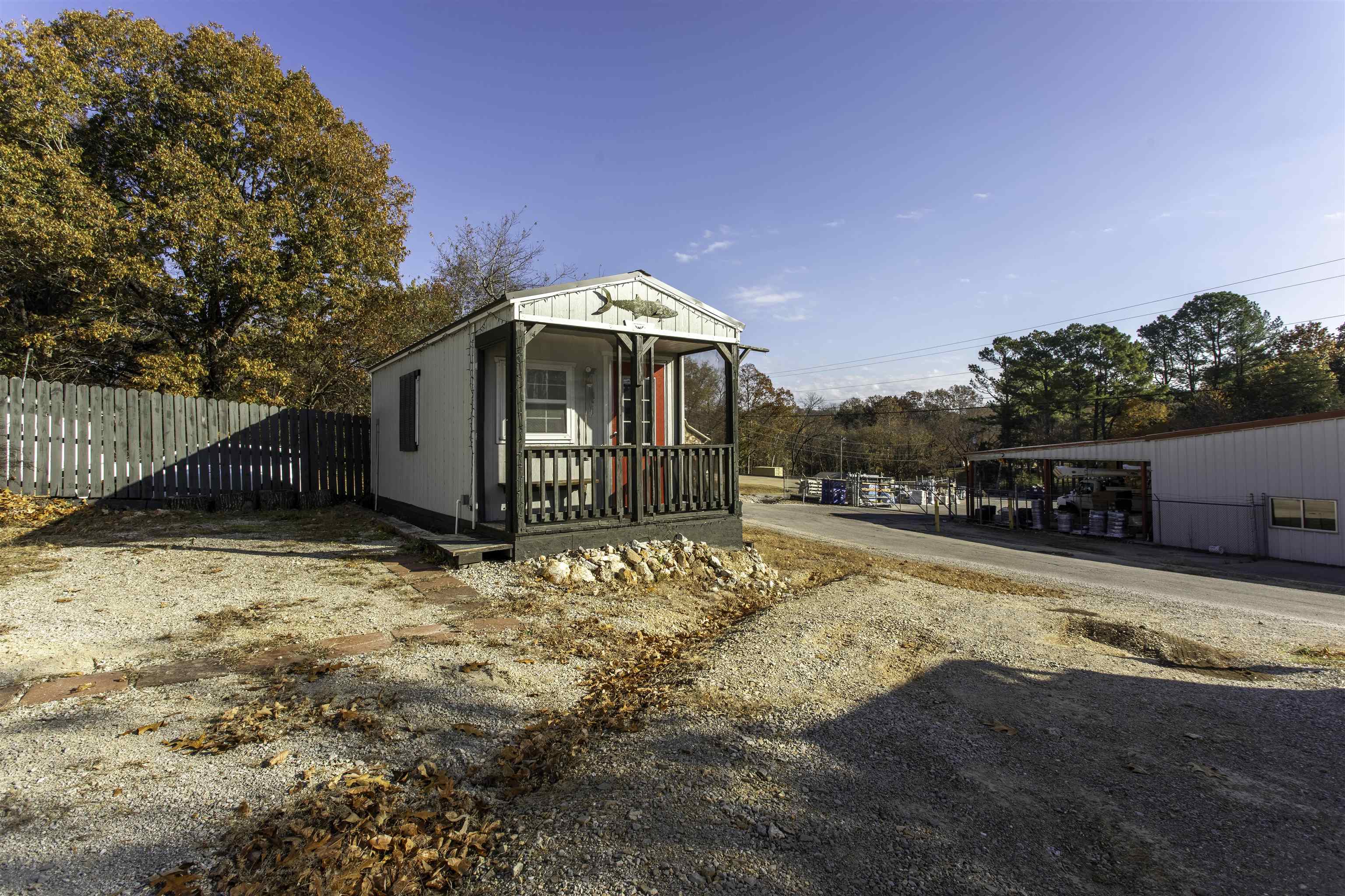 25 Bobo Drive Hardy, AR 72542