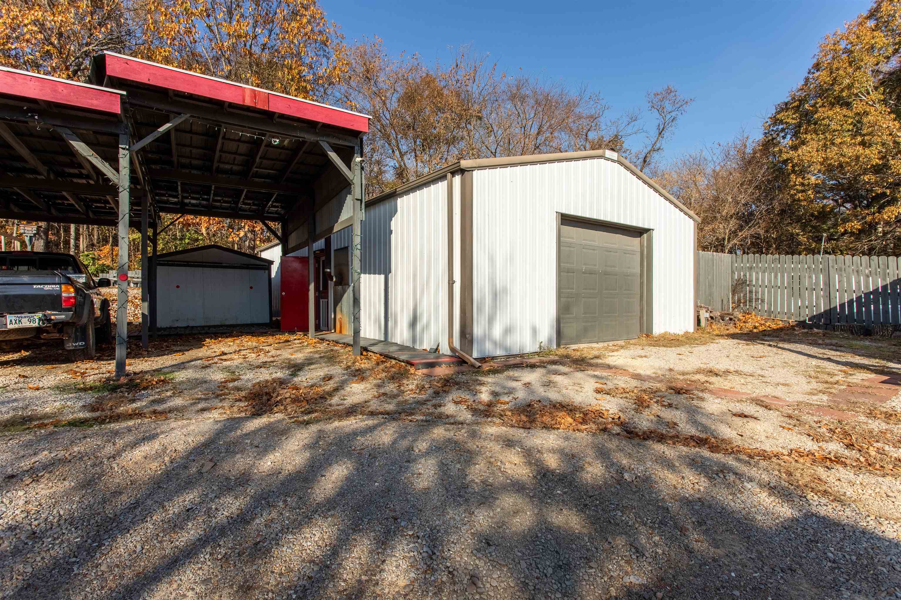 25 Bobo Drive Hardy, AR 72542
