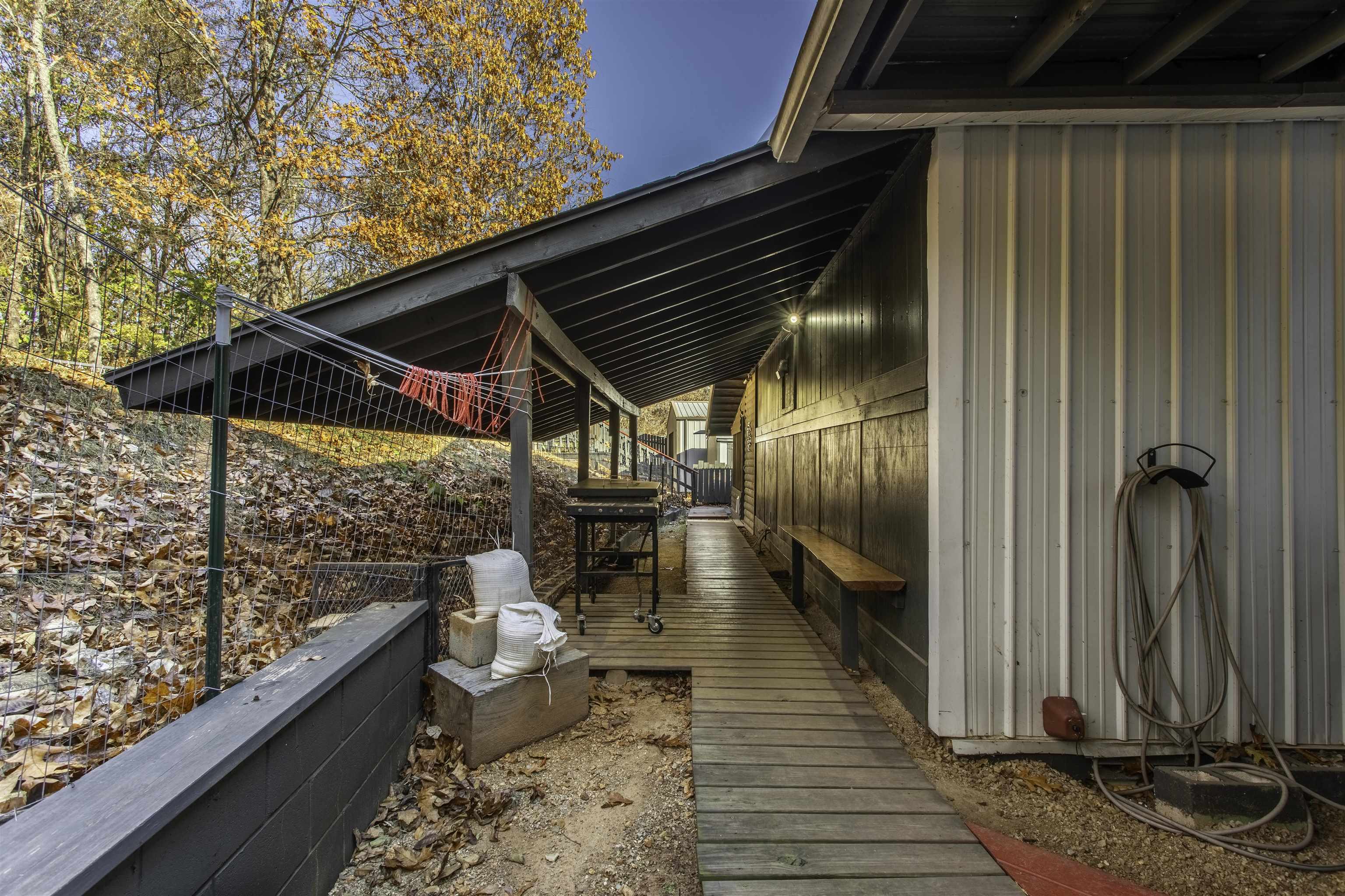 25 Bobo Drive Hardy, AR 72542