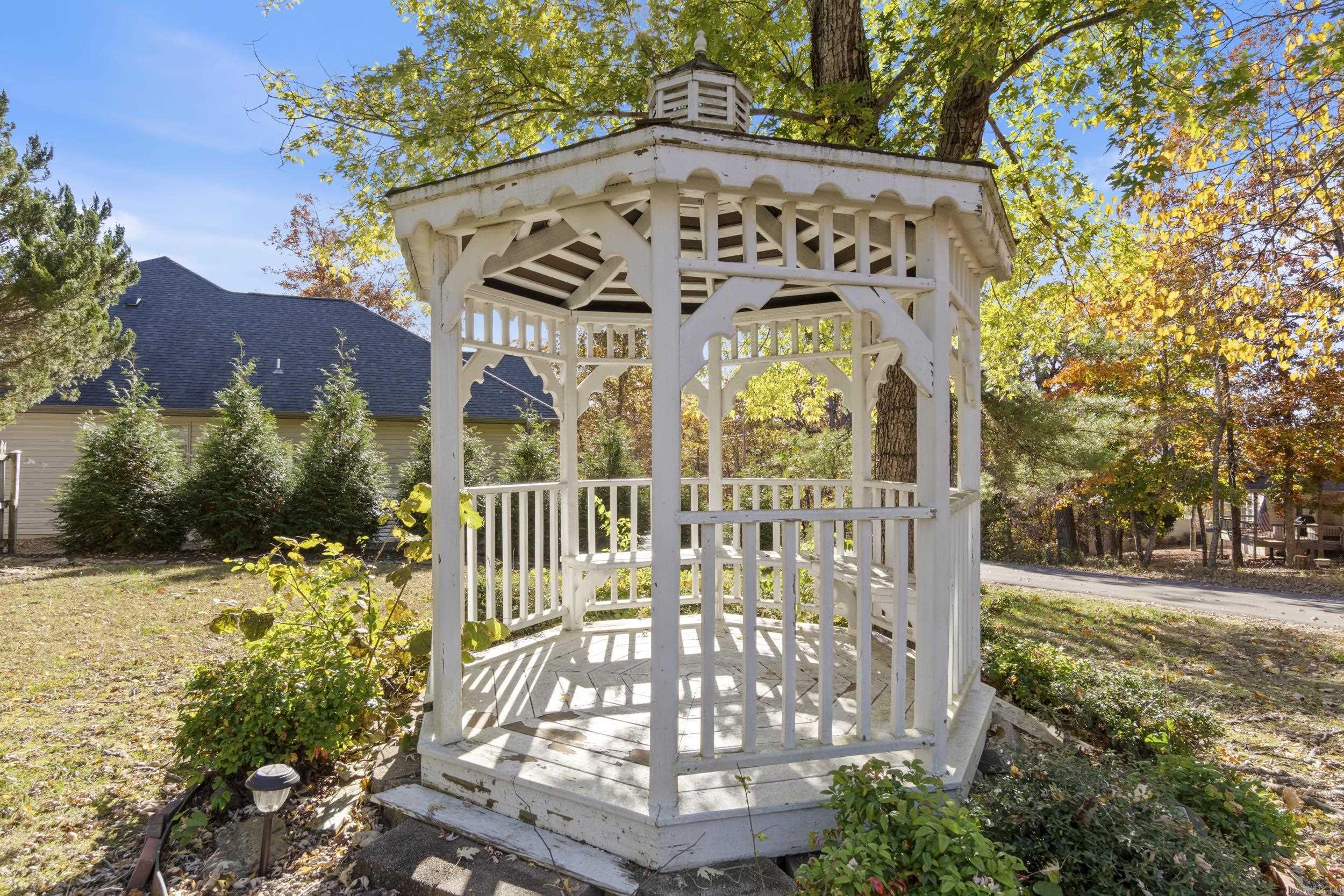 1 Berrydale Lane Bella Vista, AR 72715