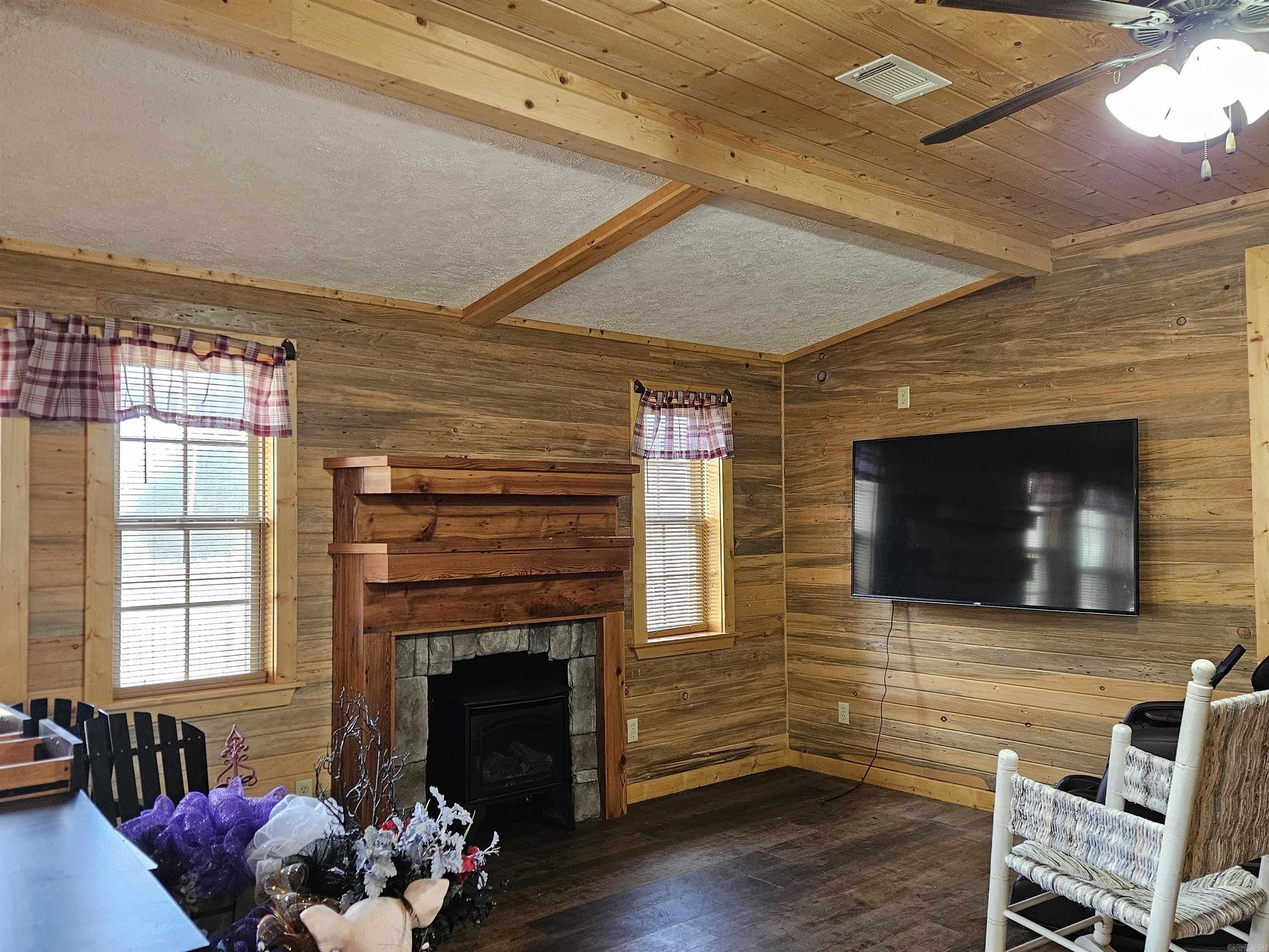 133 Gulf Mountain Road Scotland, AR 72141