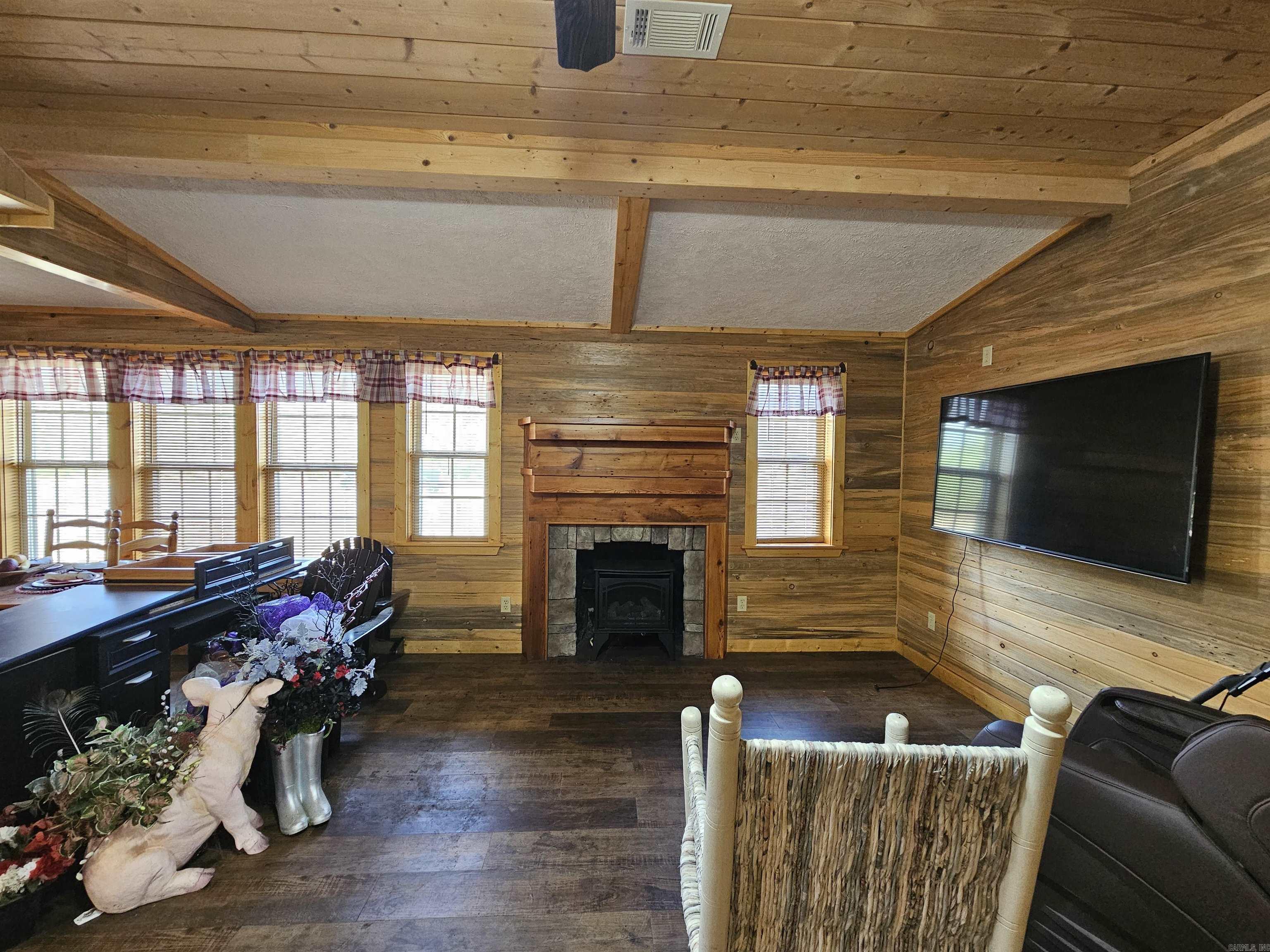 133 Gulf Mountain Road Scotland, AR 72141