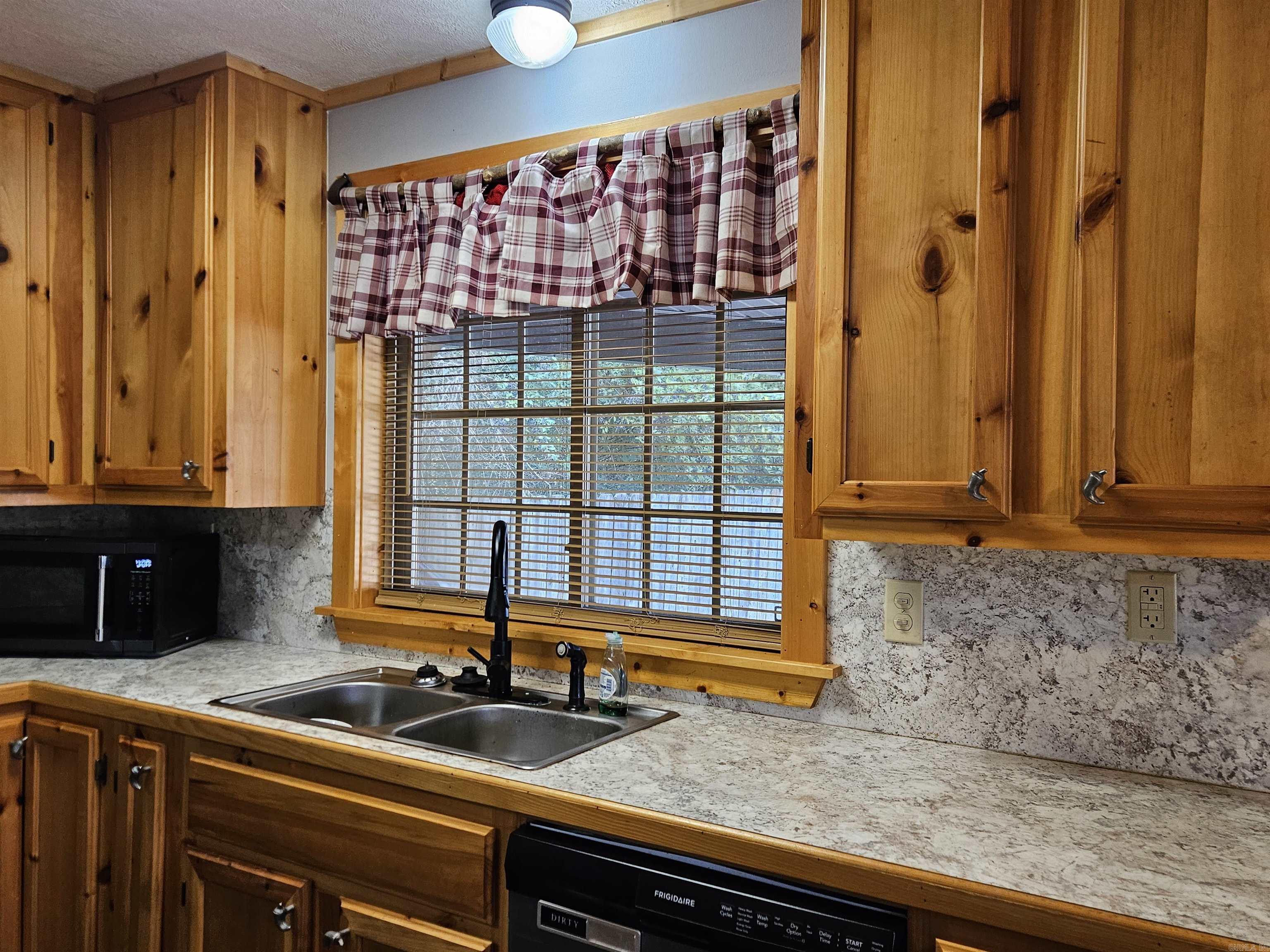 133 Gulf Mountain Road Scotland, AR 72141