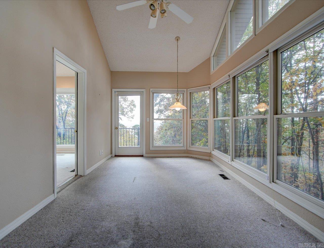 9 Sur Lane Hot Springs Village, AR 71909