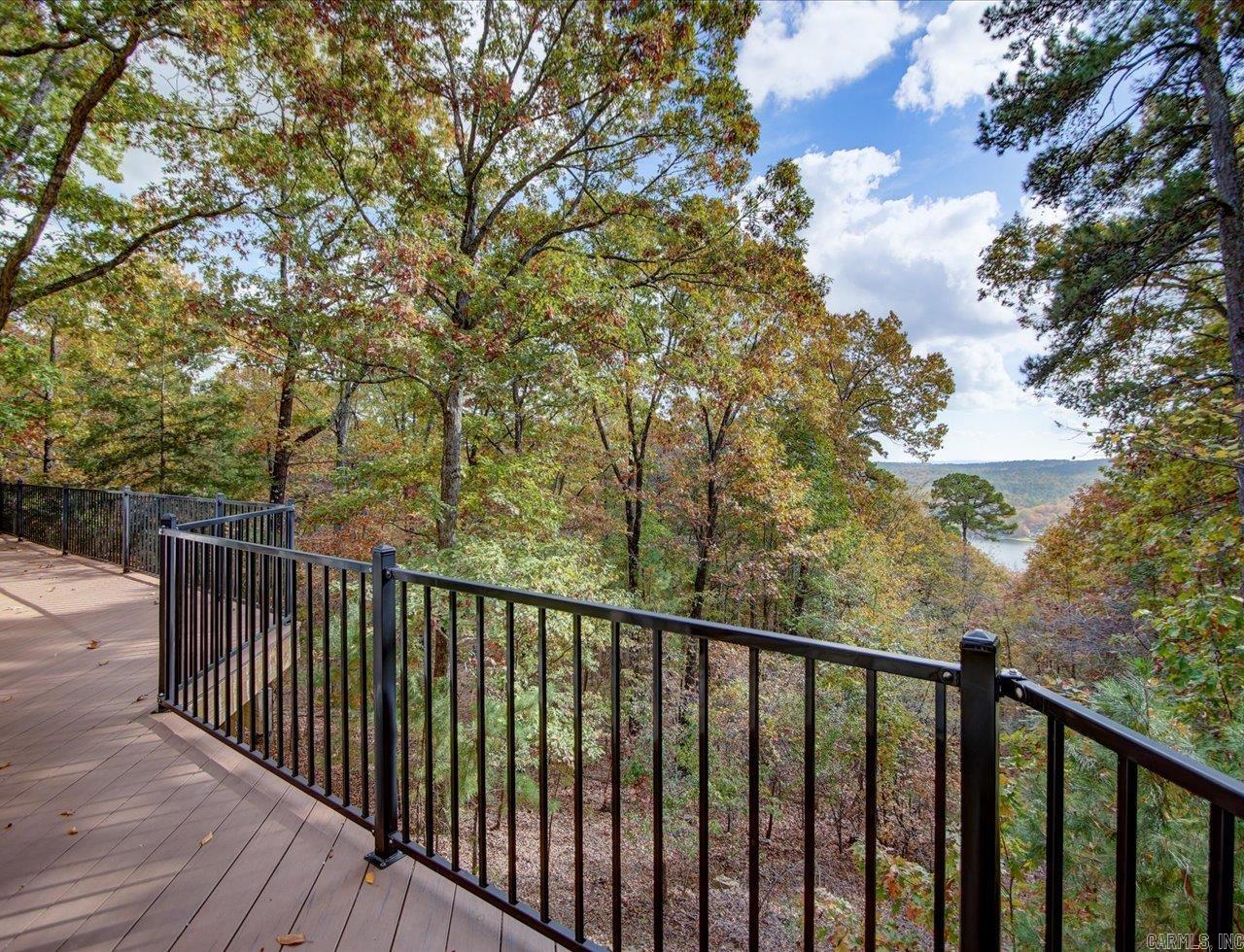 9 Sur Lane Hot Springs Village, AR 71909