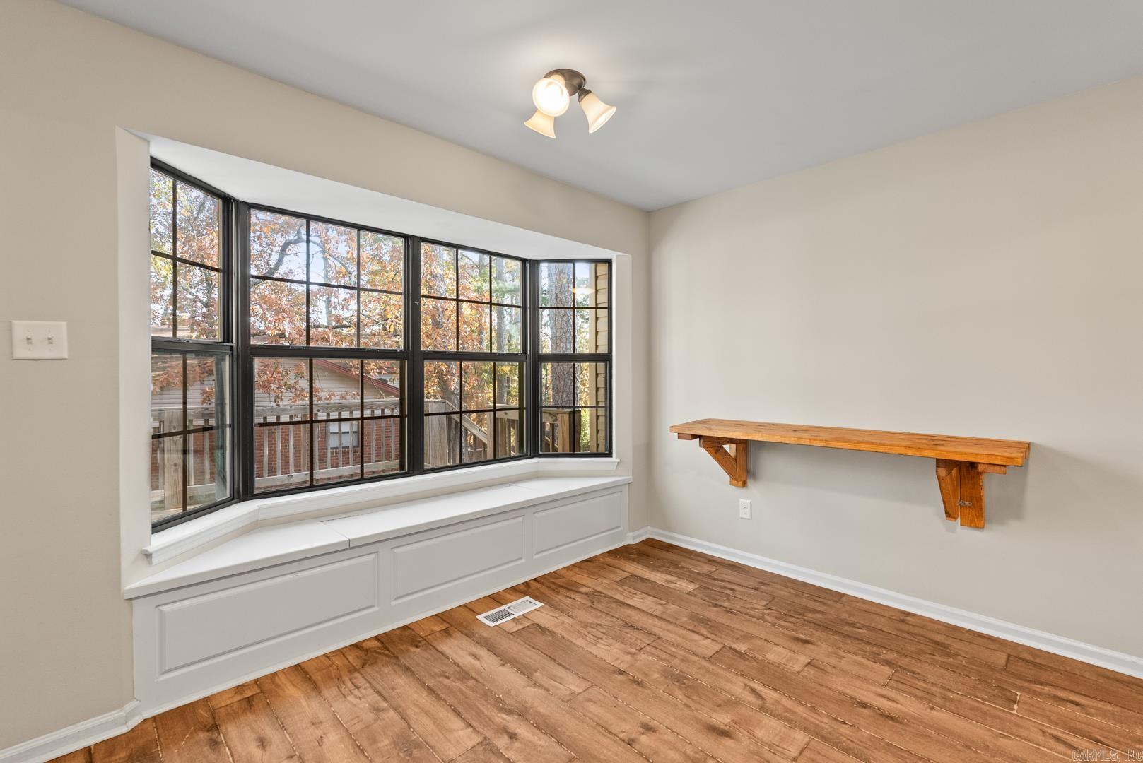 2 Forest Maple Court Little Rock, AR 72223