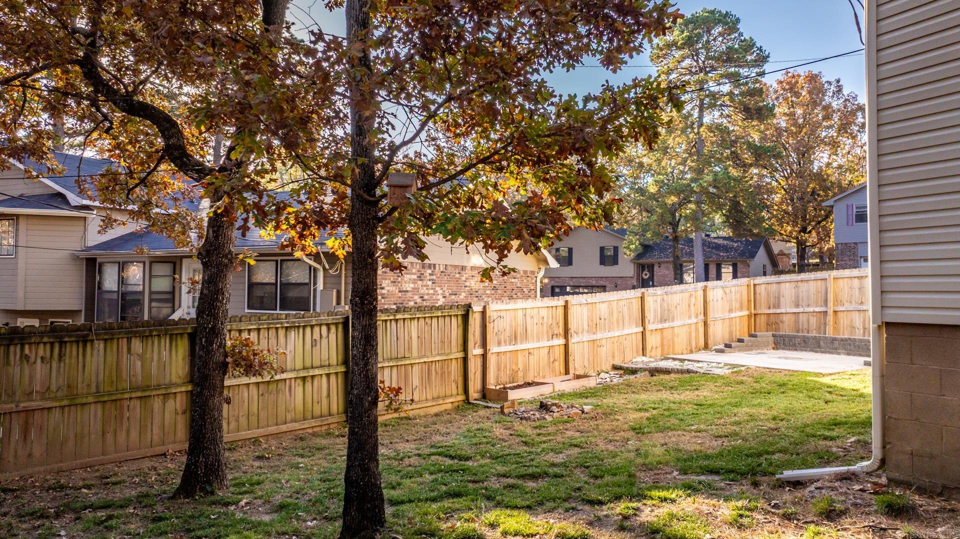 2 Forest Maple Court Little Rock, AR 72223