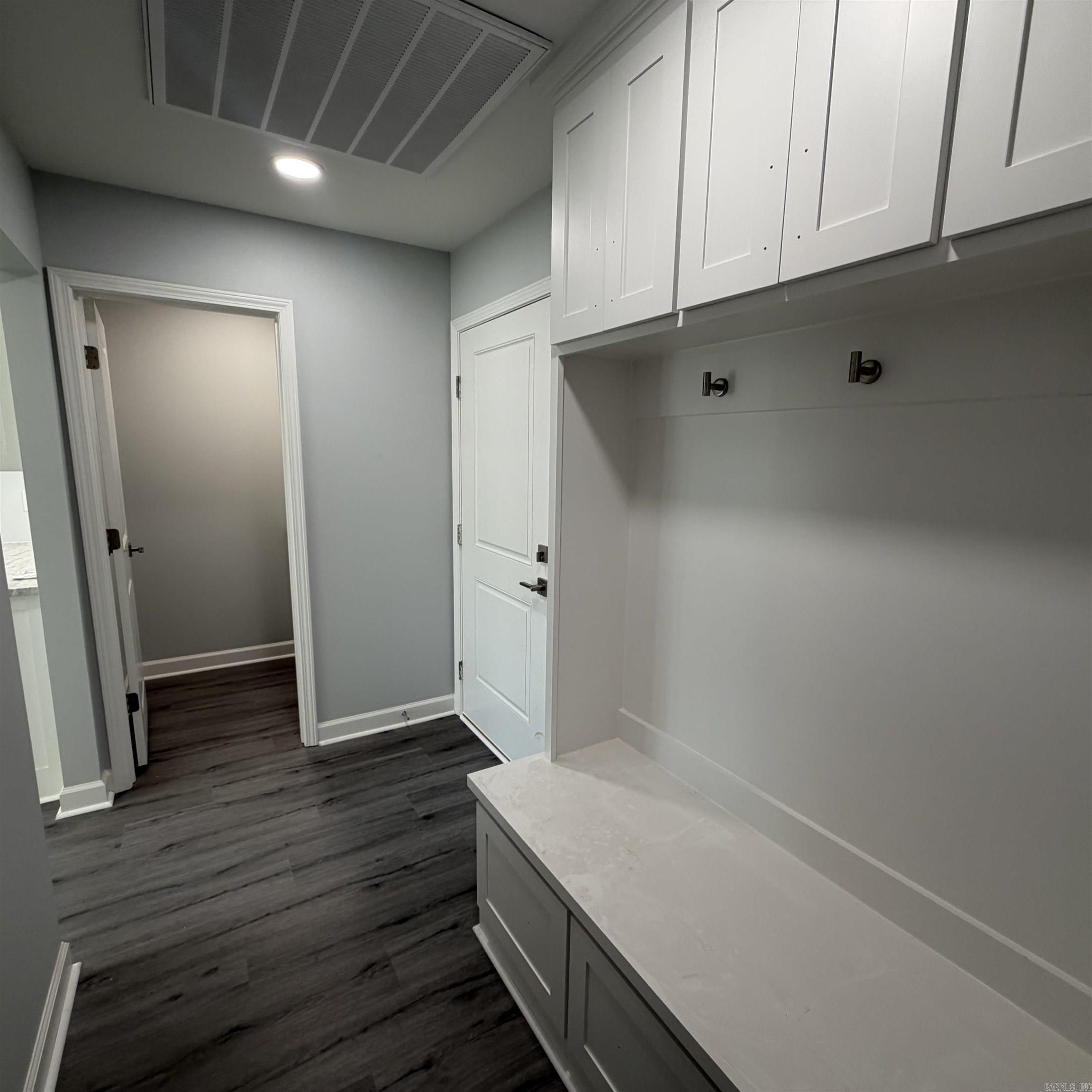 1041 Duke Drive Bauxite, AR 72011