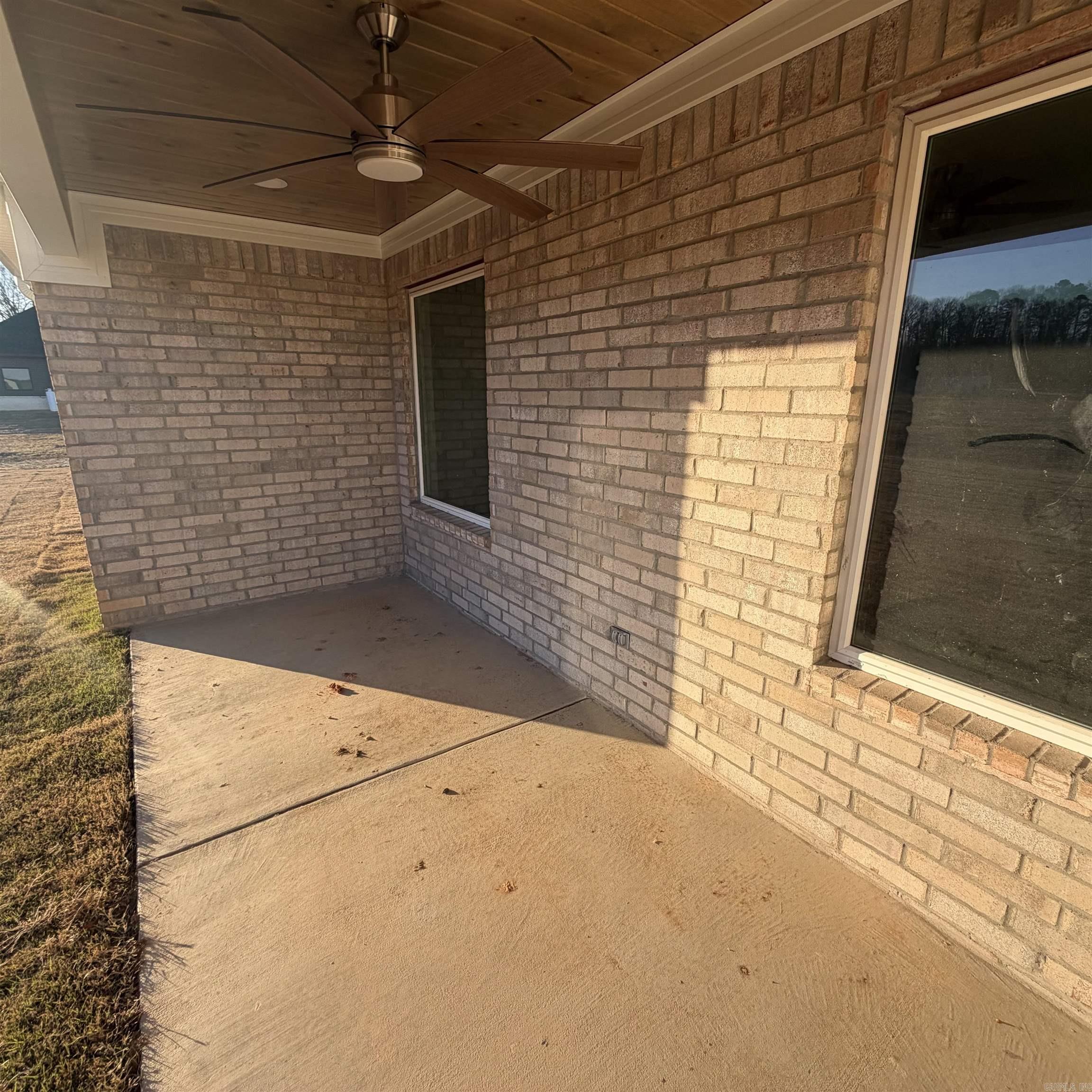 1041 Duke Drive Bauxite, AR 72011