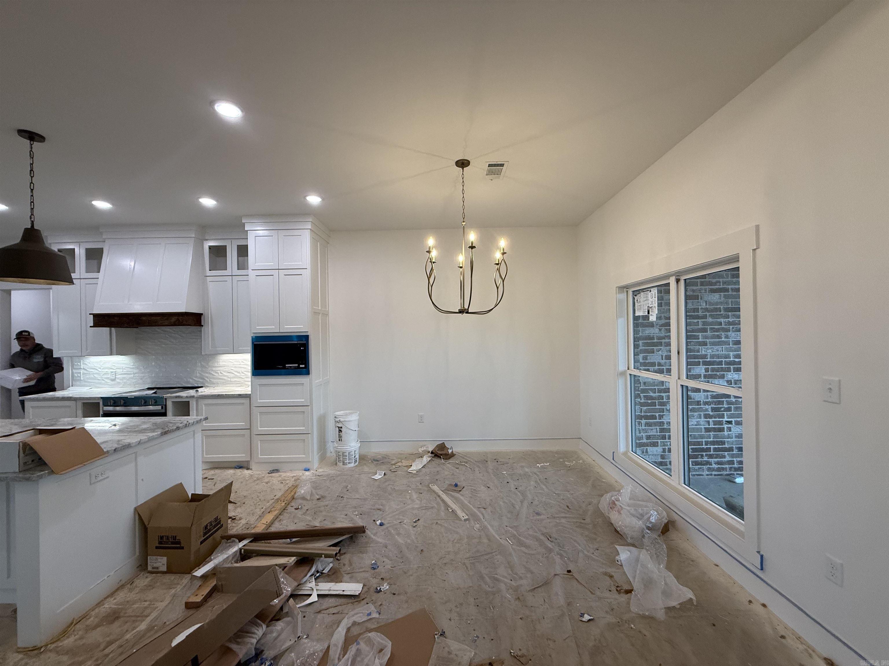 10 Republican Meadow Lane Greenbrier, AR 72058