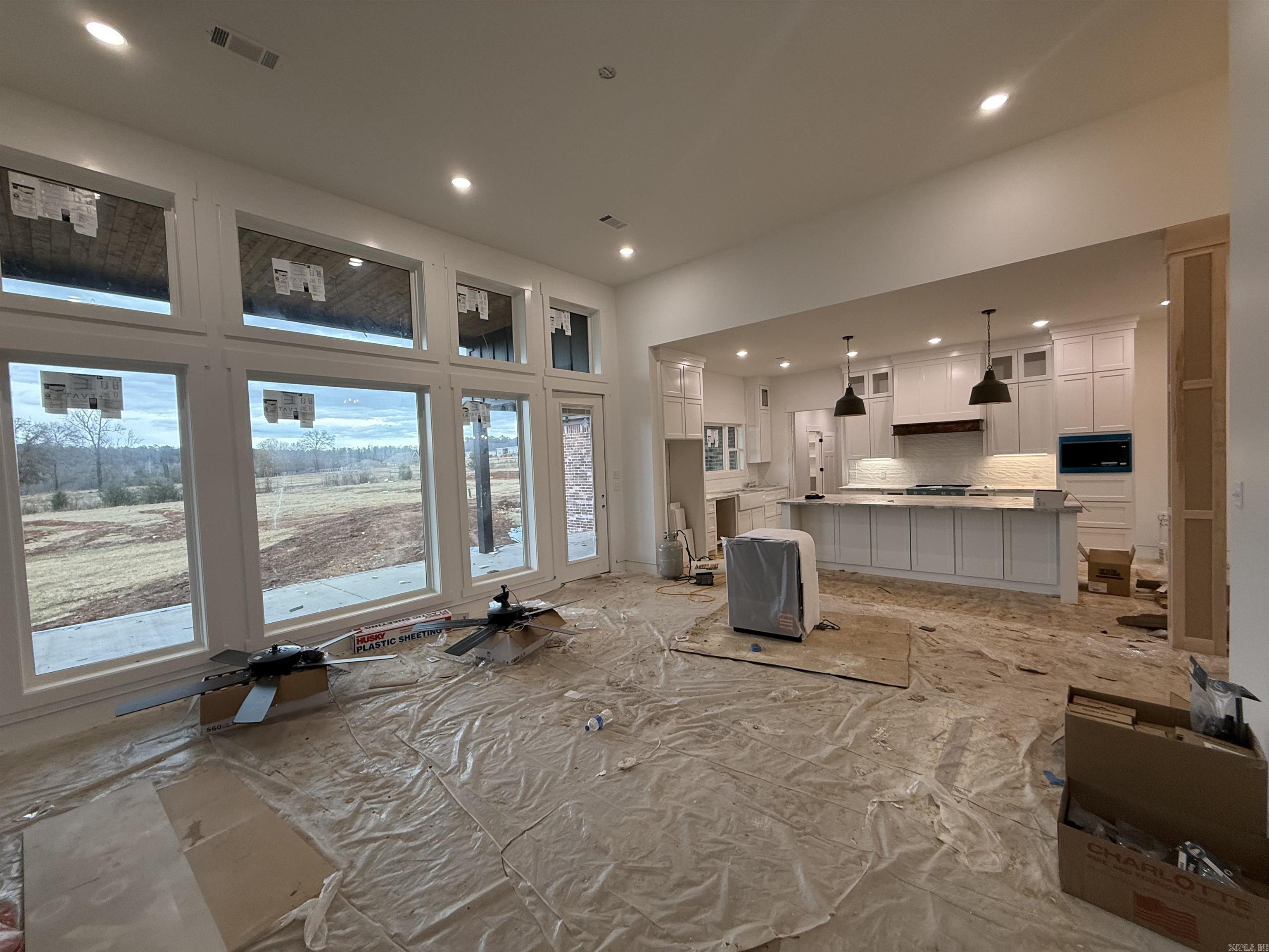 10 Republican Meadow Lane Greenbrier, AR 72058