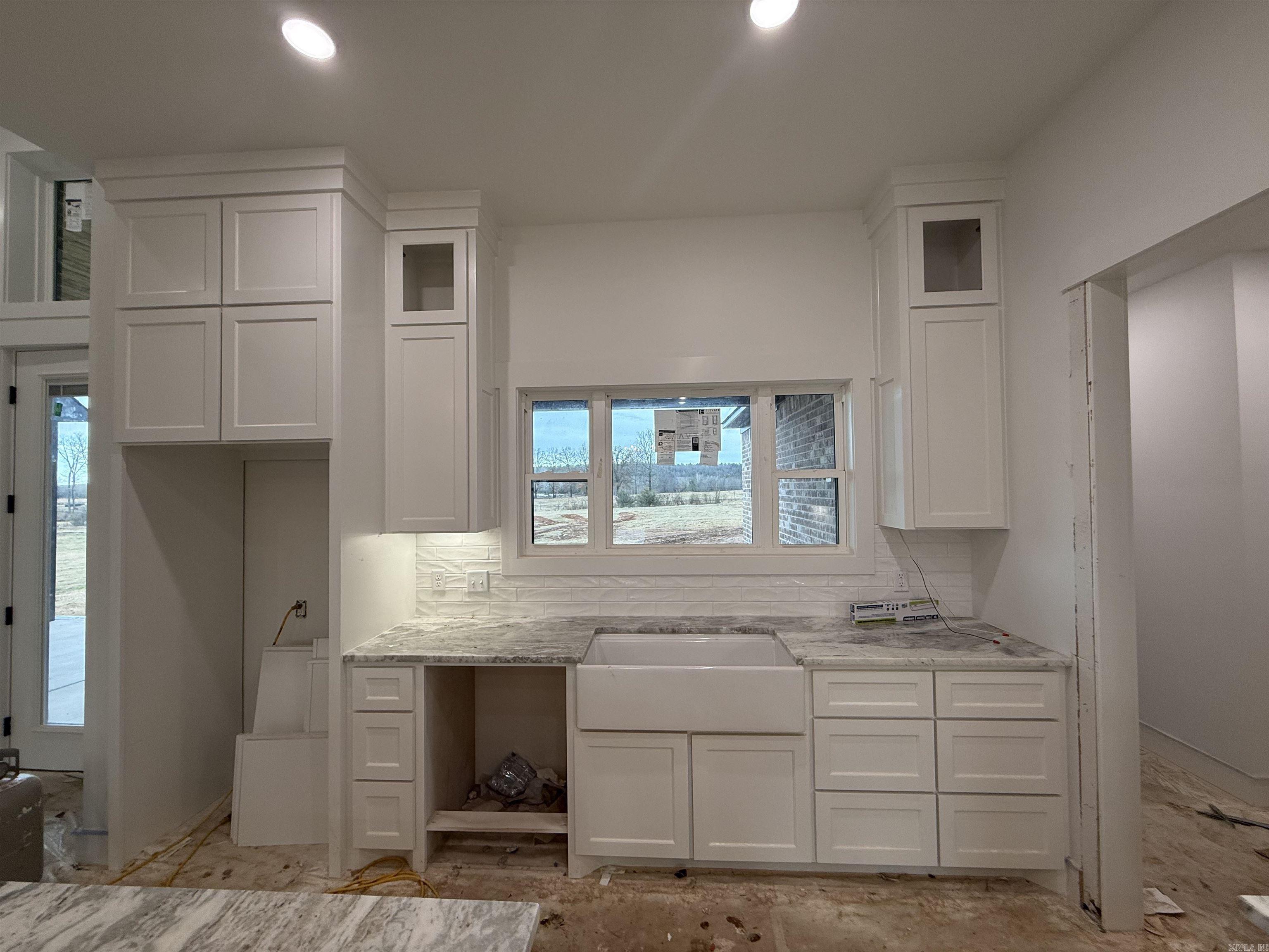 10 Republican Meadow Lane Greenbrier, AR 72058