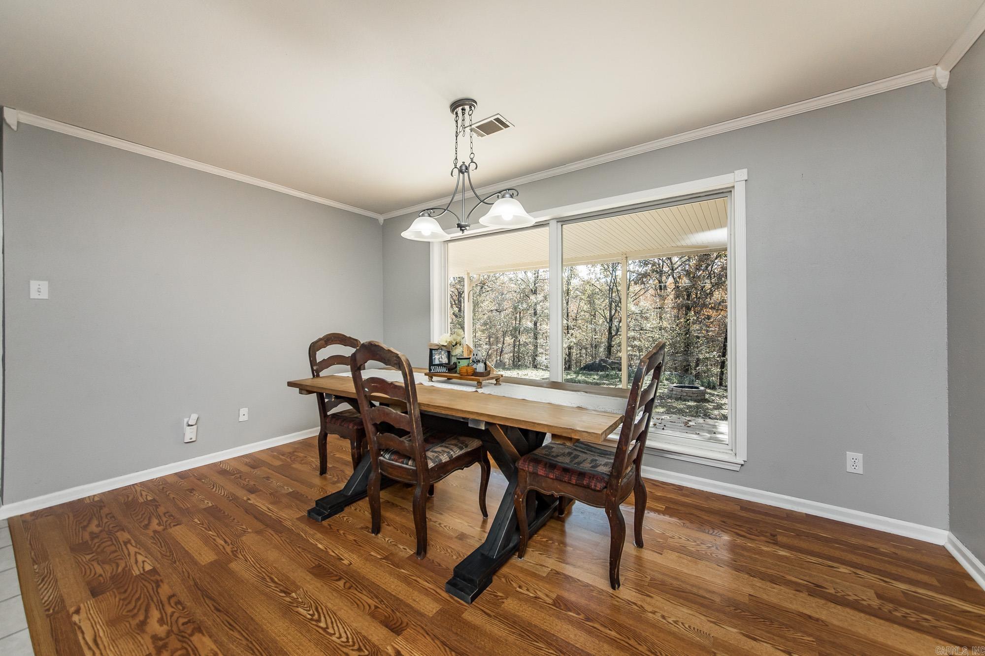 917 Lewisburg Road Austin, AR 72007