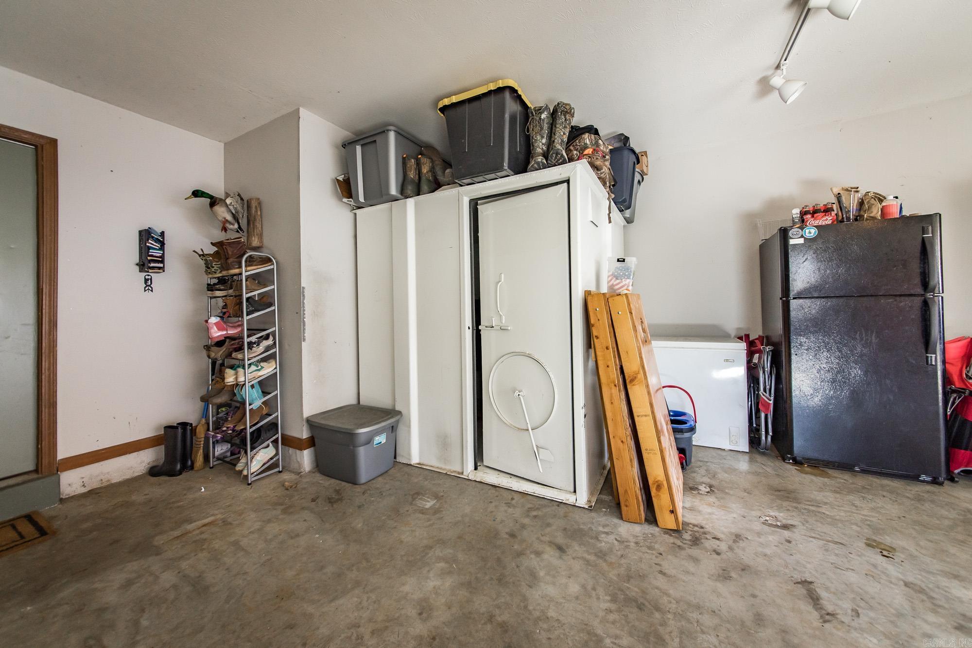 917 Lewisburg Road Austin, AR 72007