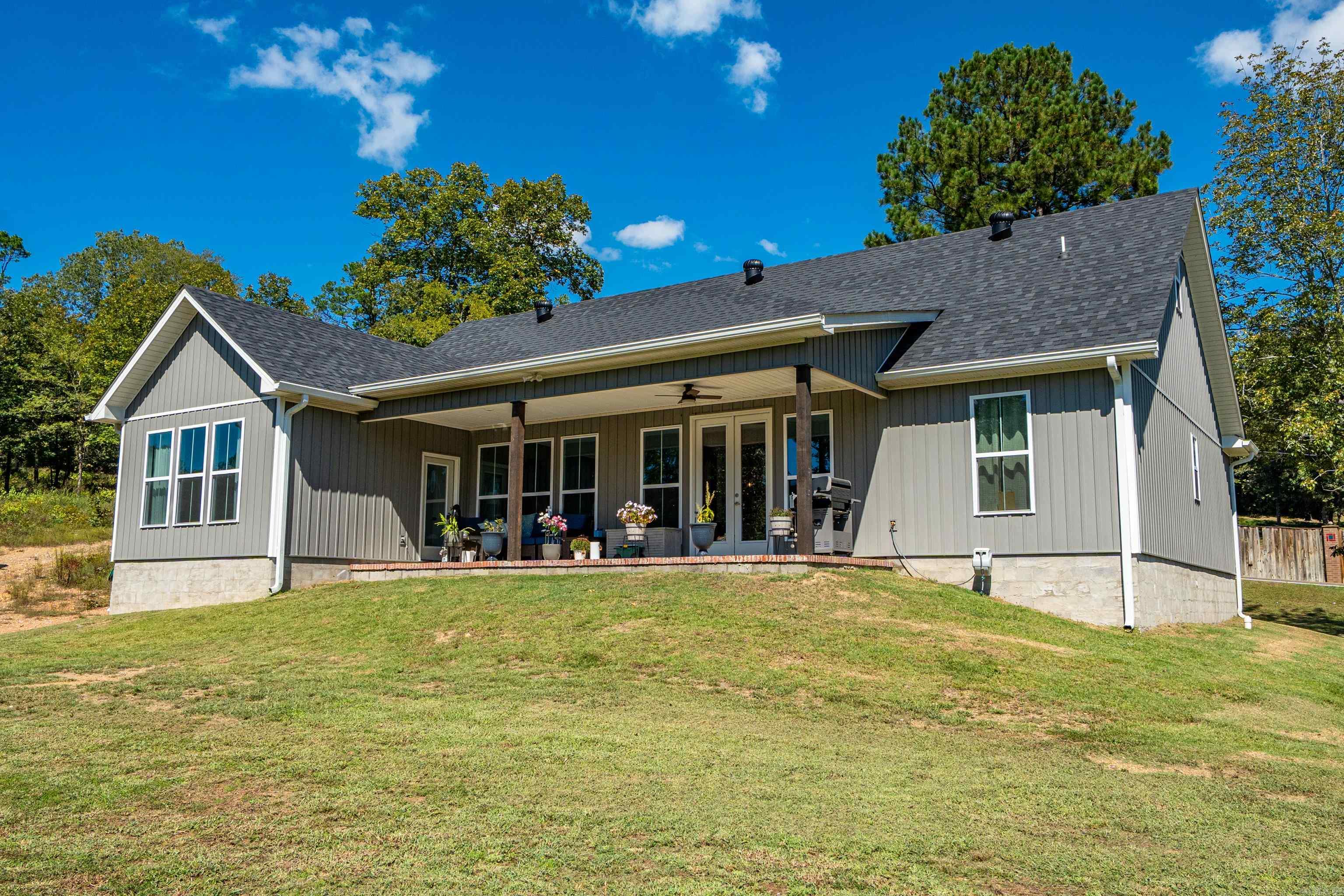 1038 Marion Anderson Road Hot Springs, AR 71913
