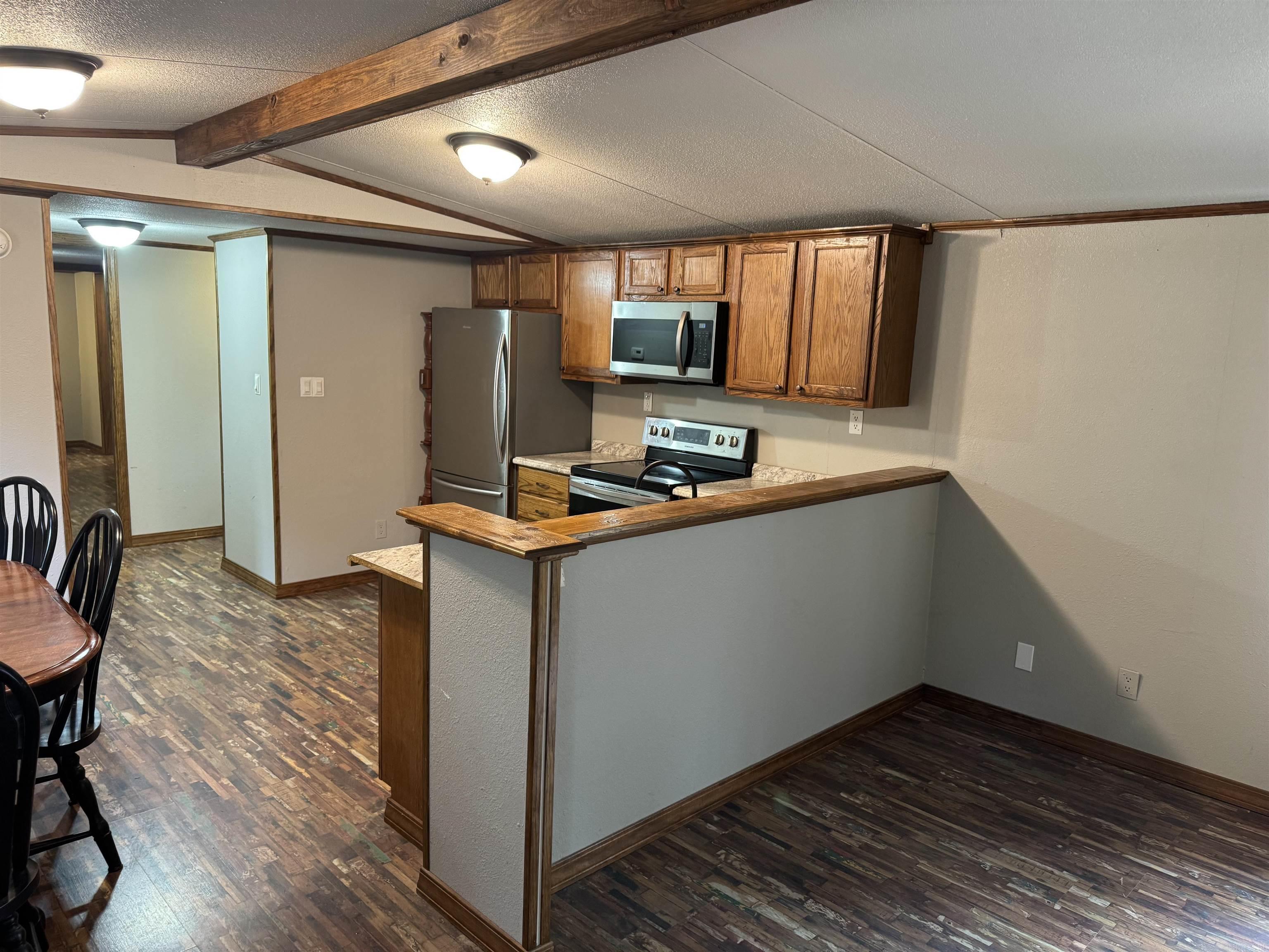 140 Howard Rd.  Higden, AR