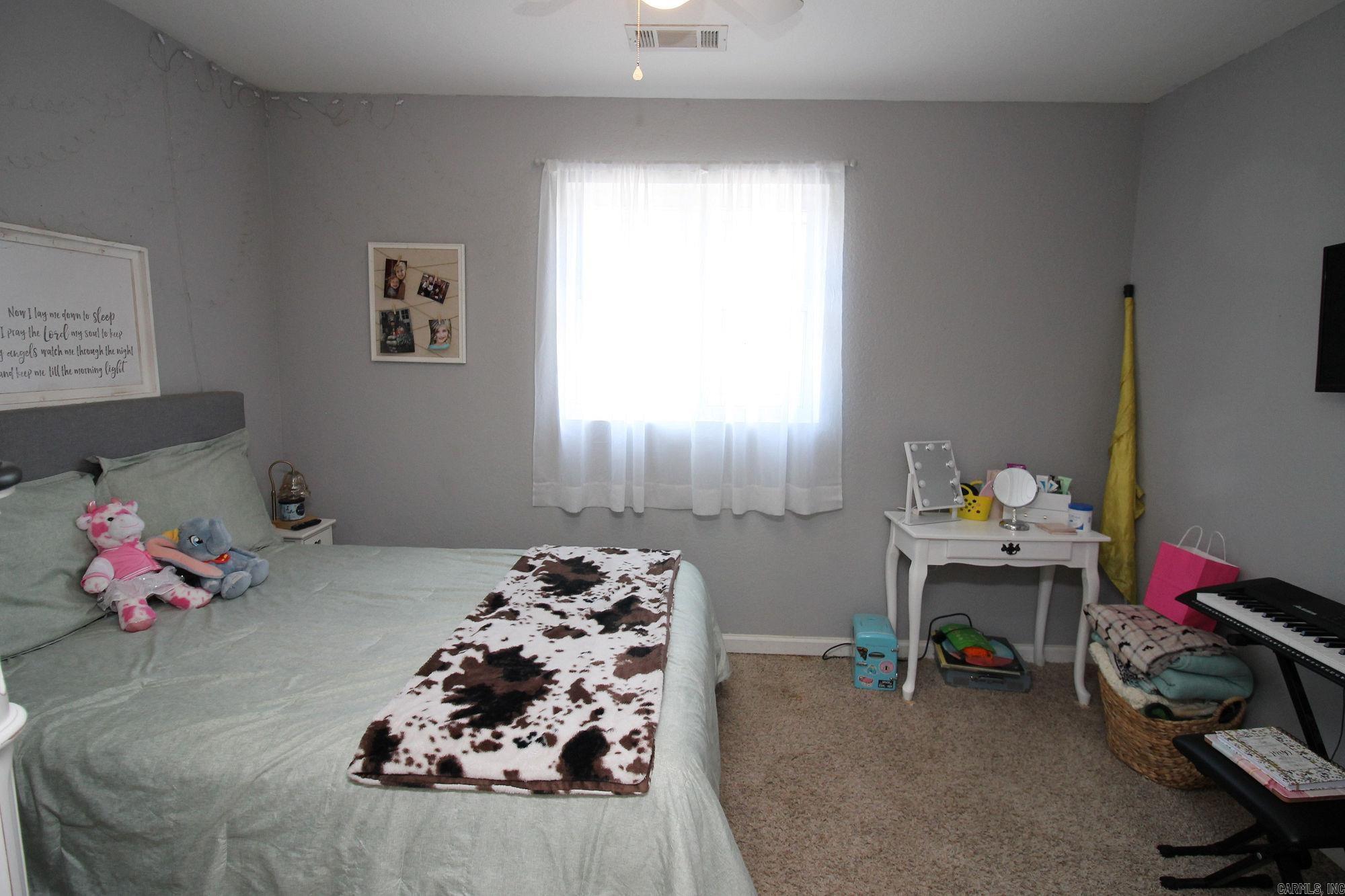 1210 W Emerson St Paragould, AR 72450