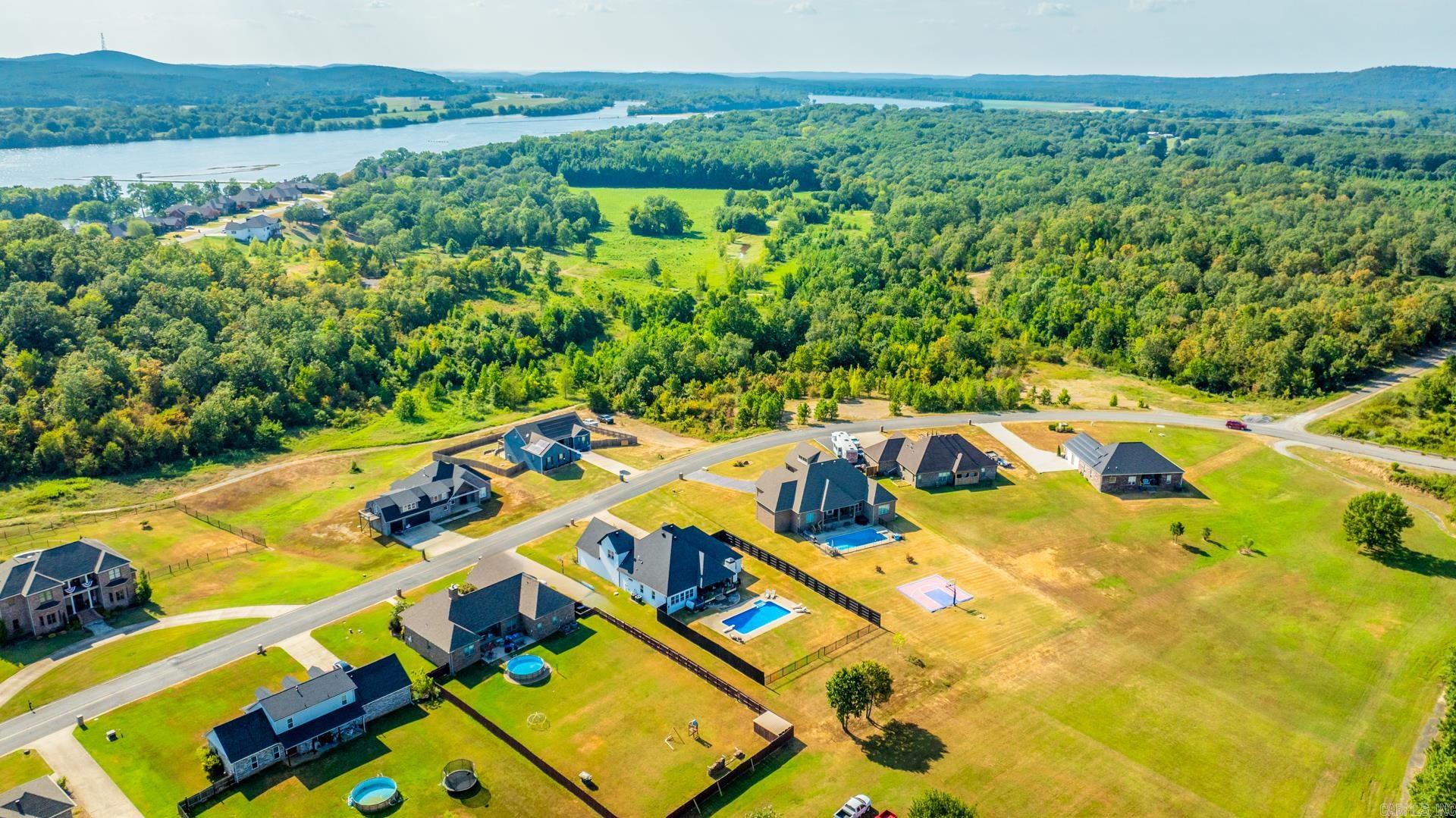 133 Plantation  Mayflower, AR