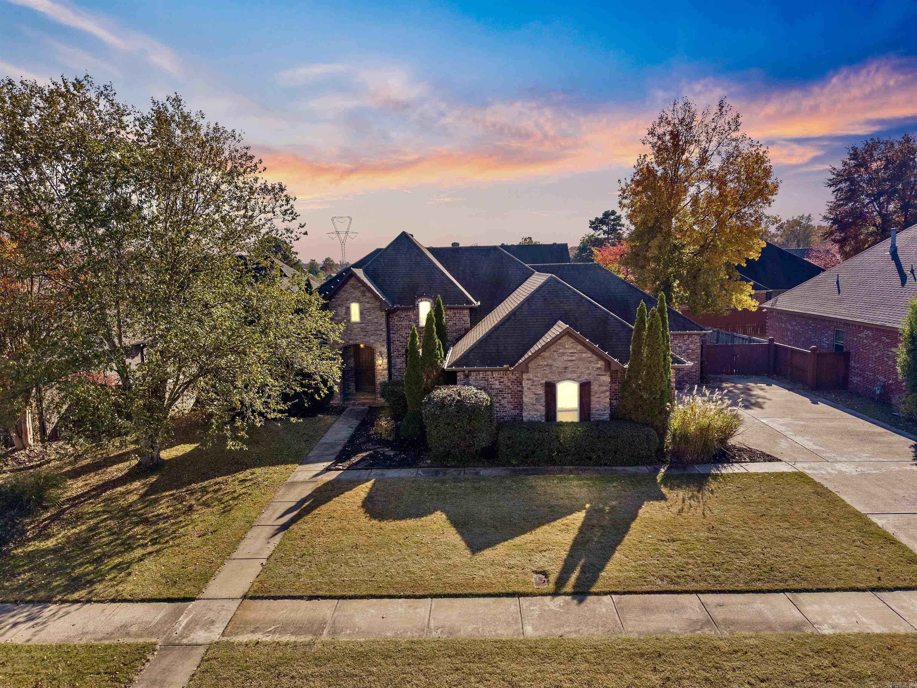 5115  Round Rock  Conway, AR