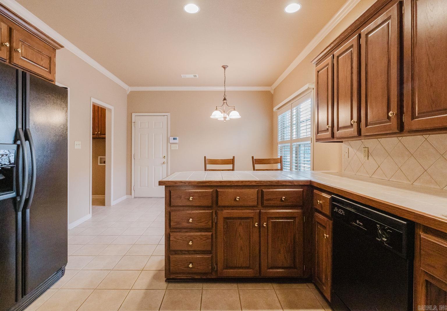 4012 Mockingbird Cove Benton, AR 72015