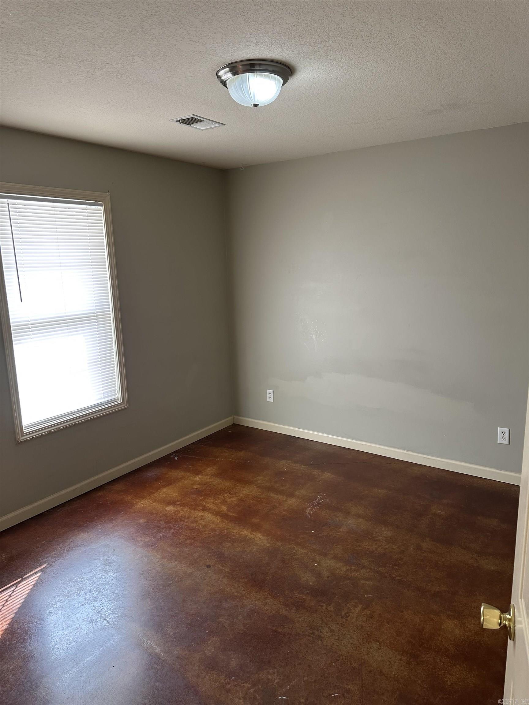 1700 Pineview  Jonesboro, AR