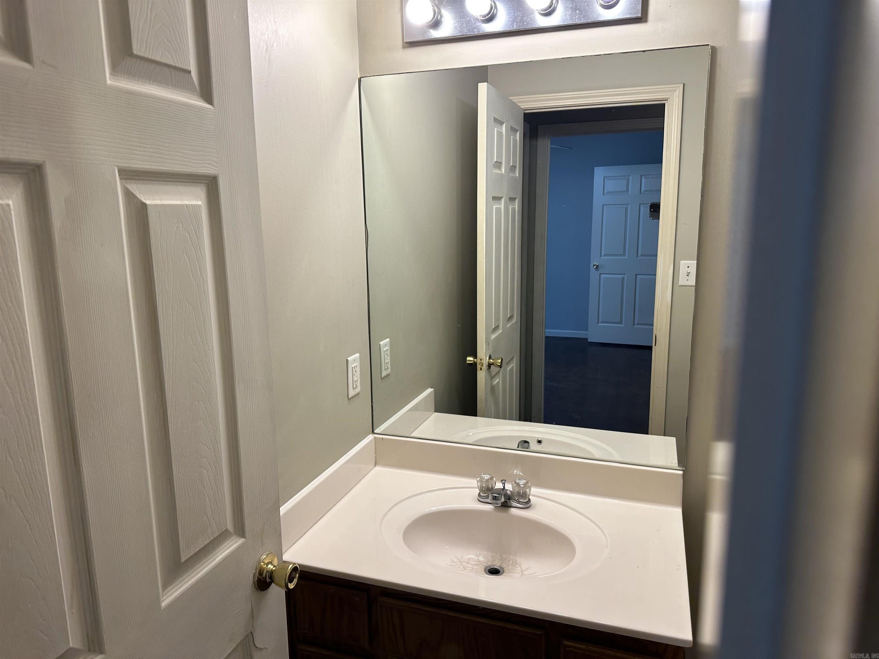 1700 Pineview  Jonesboro, AR