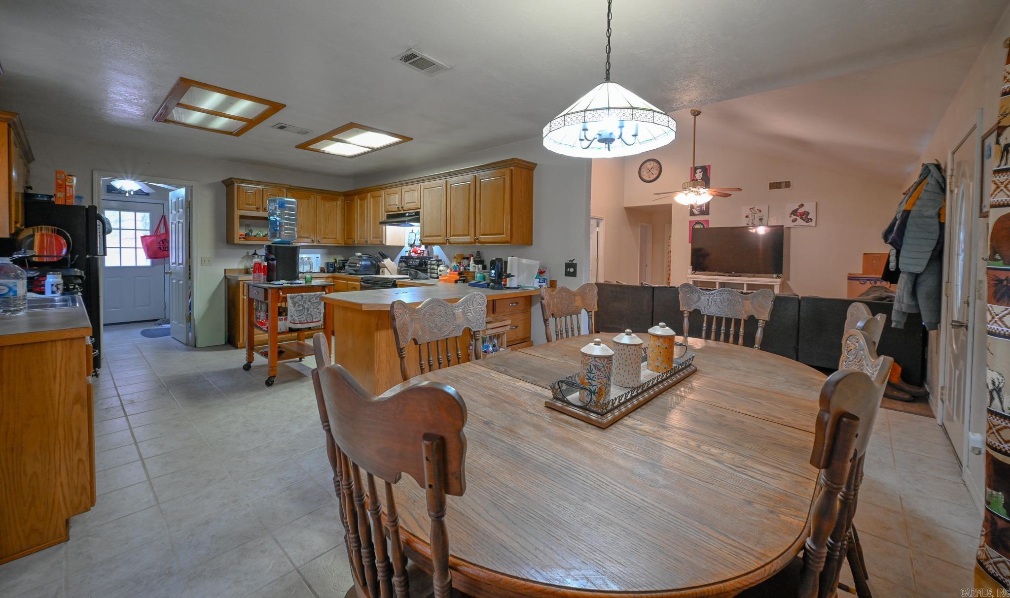 211 Simolin Lane Mena, AR 71953