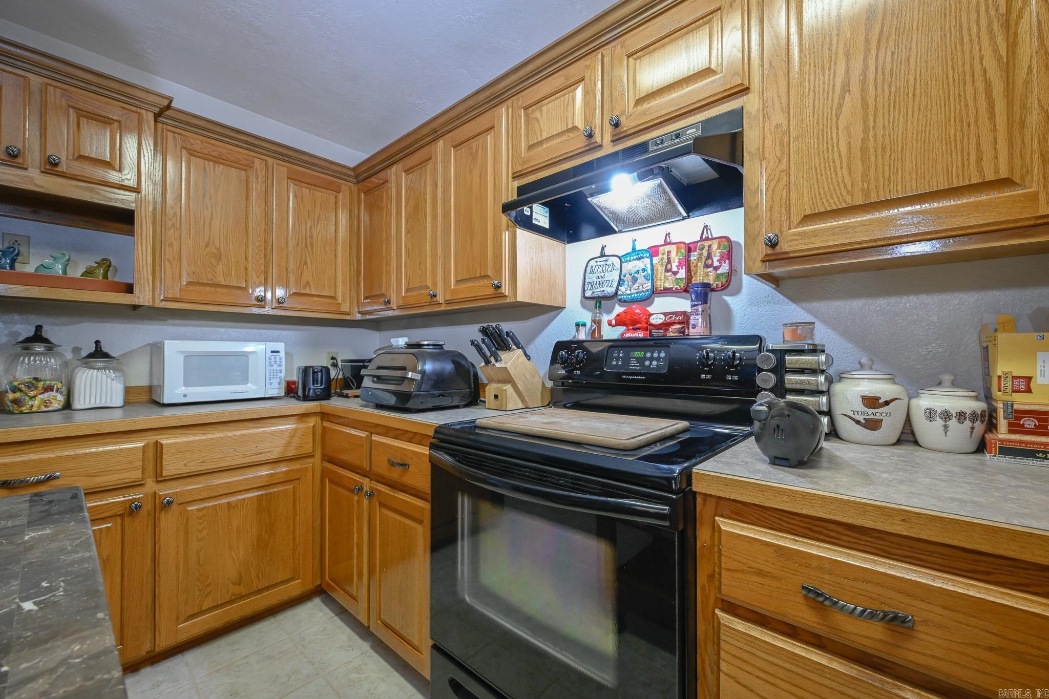 211 Simolin Lane Mena, AR 71953