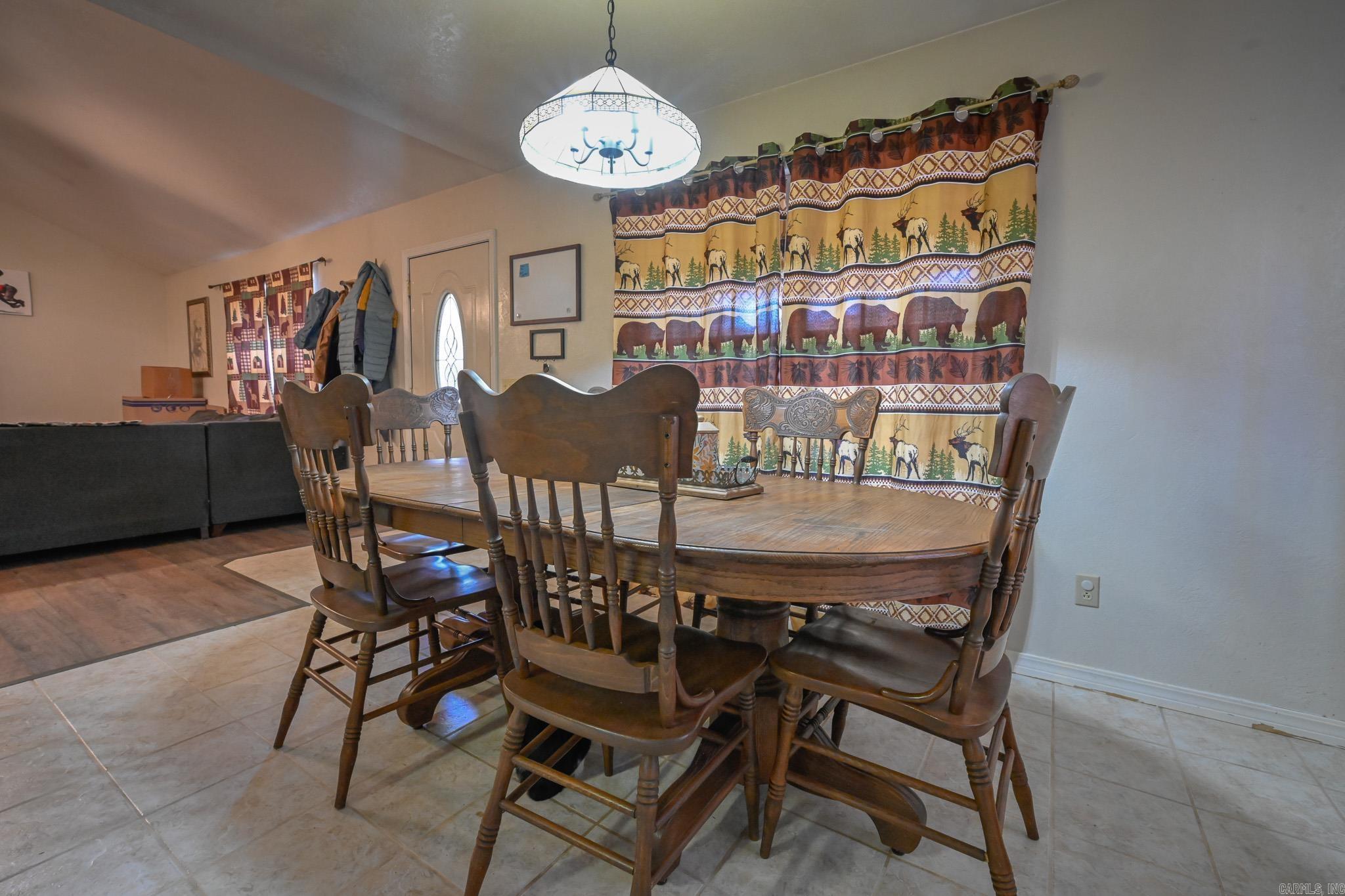 211 Simolin Lane Mena, AR 71953