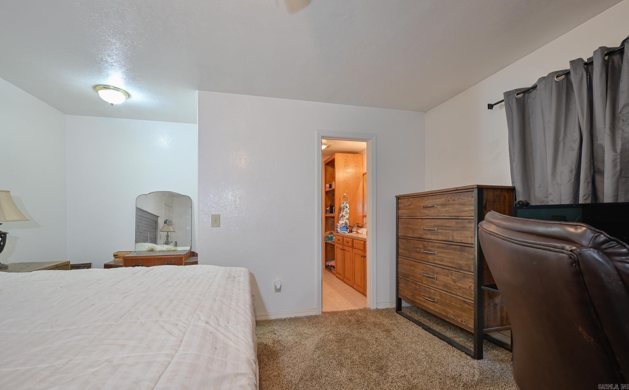 211 Simolin Lane Mena, AR 71953