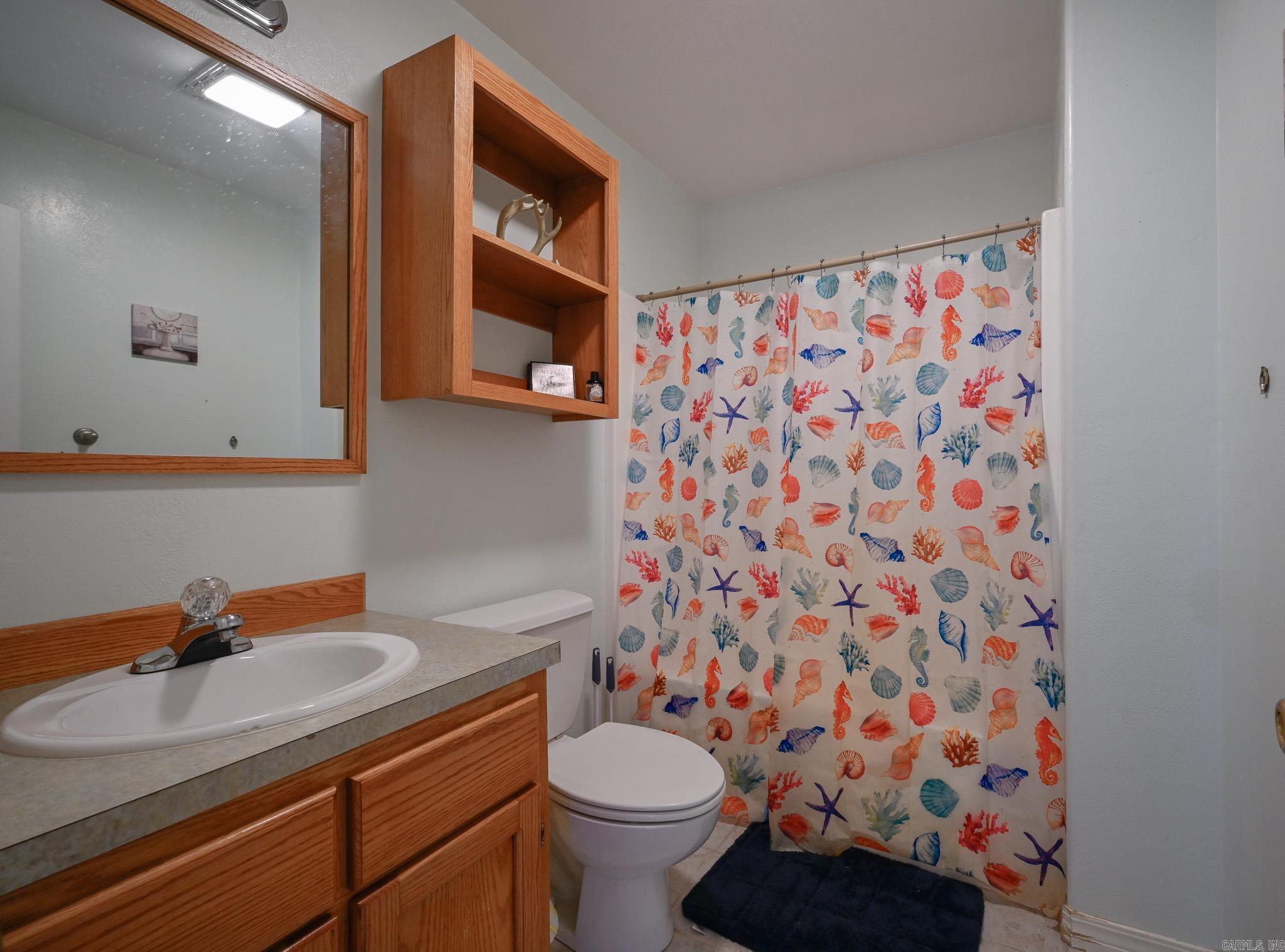 211 Simolin Lane Mena, AR 71953