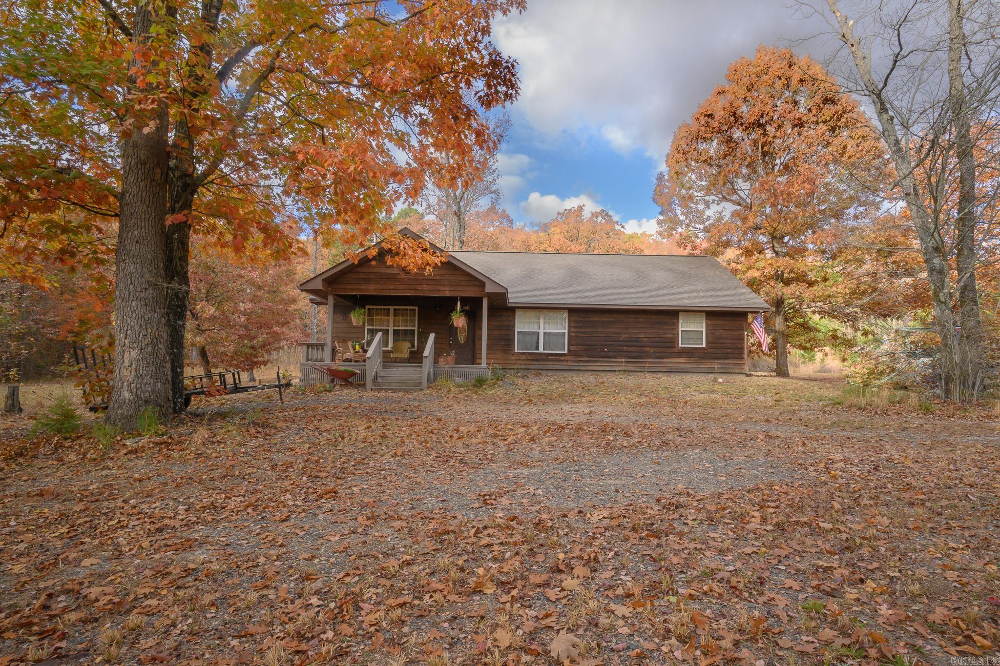 211 Simolin Lane Mena, AR 71953