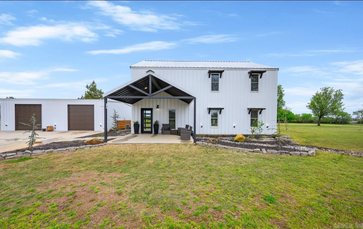 104 Staggs Drive Nashville, AR 71852