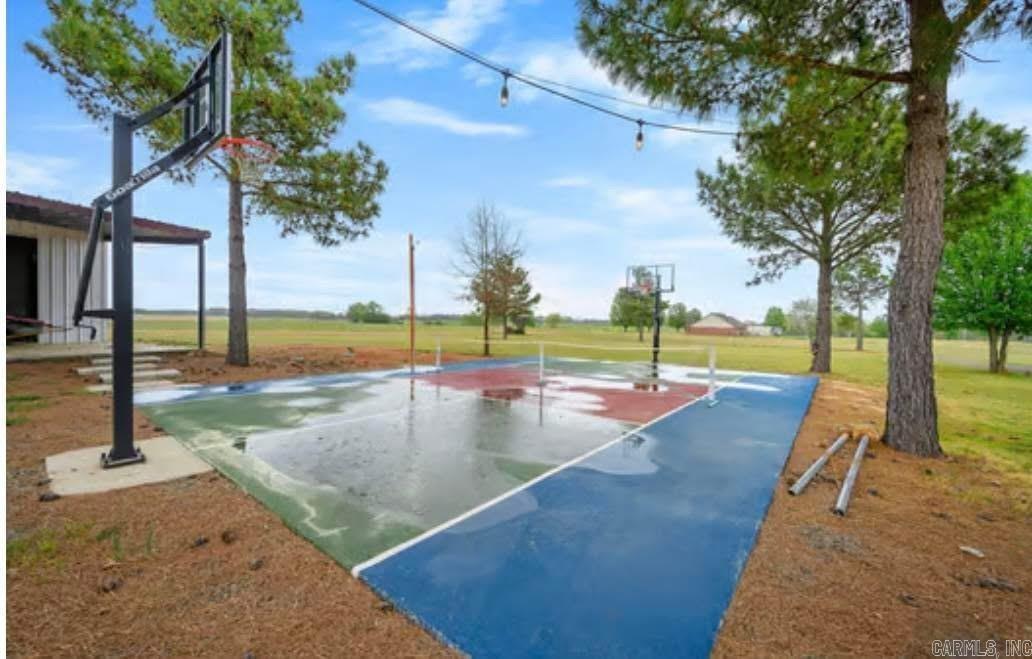 104 Staggs Drive Nashville, AR 71852