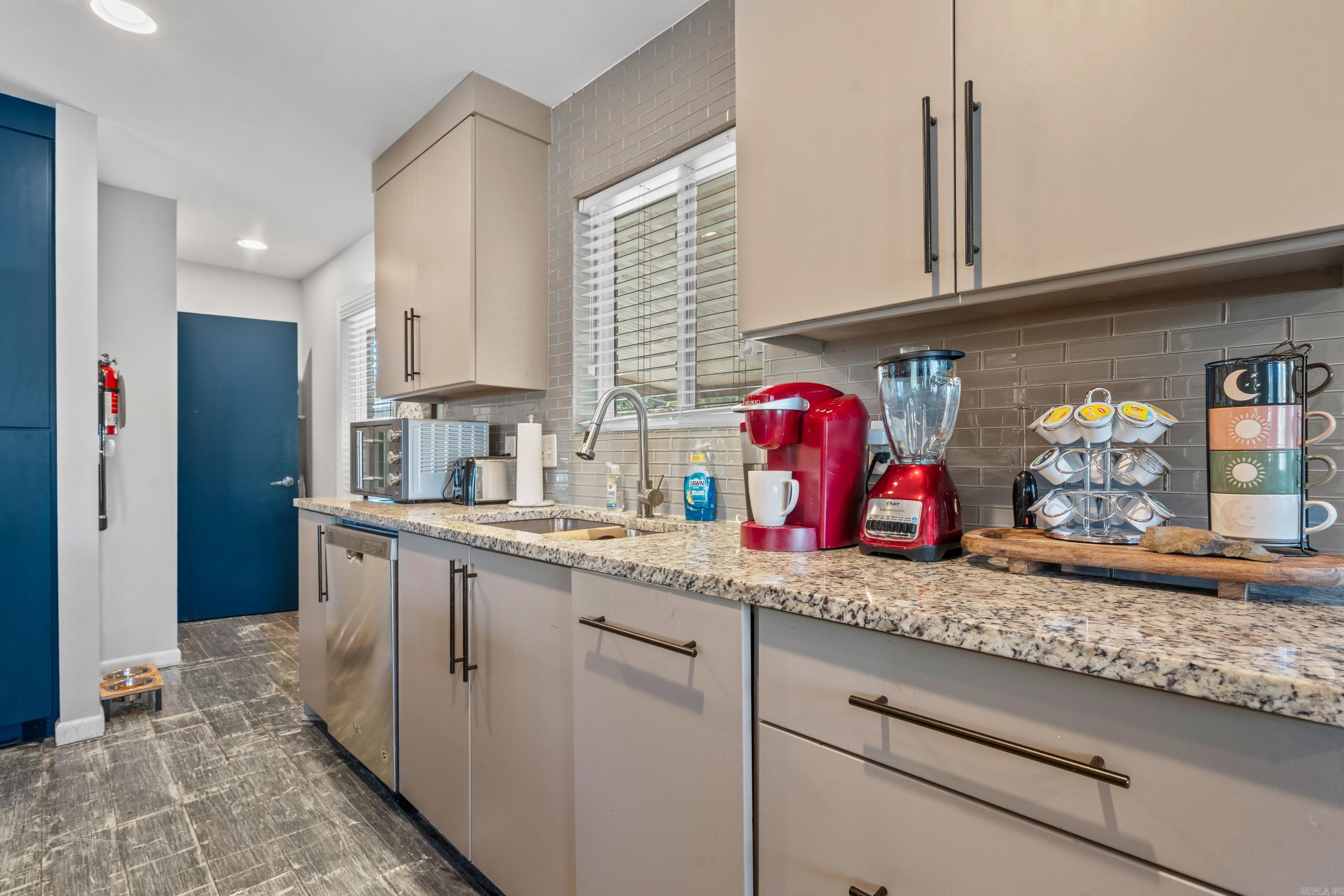 108 ROBINHOOD Hot Springs, AR 71913