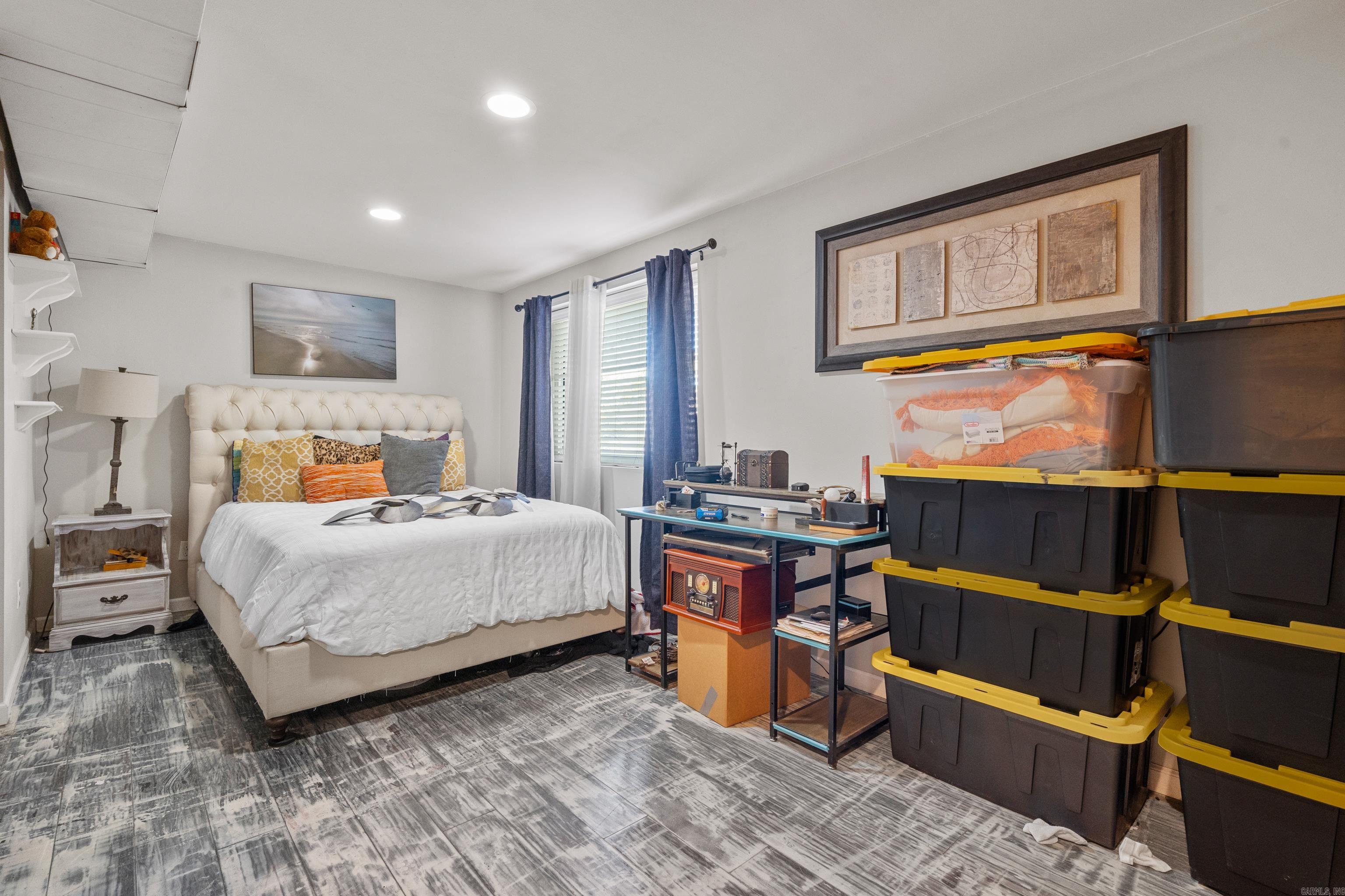 108 ROBINHOOD Hot Springs, AR 71913