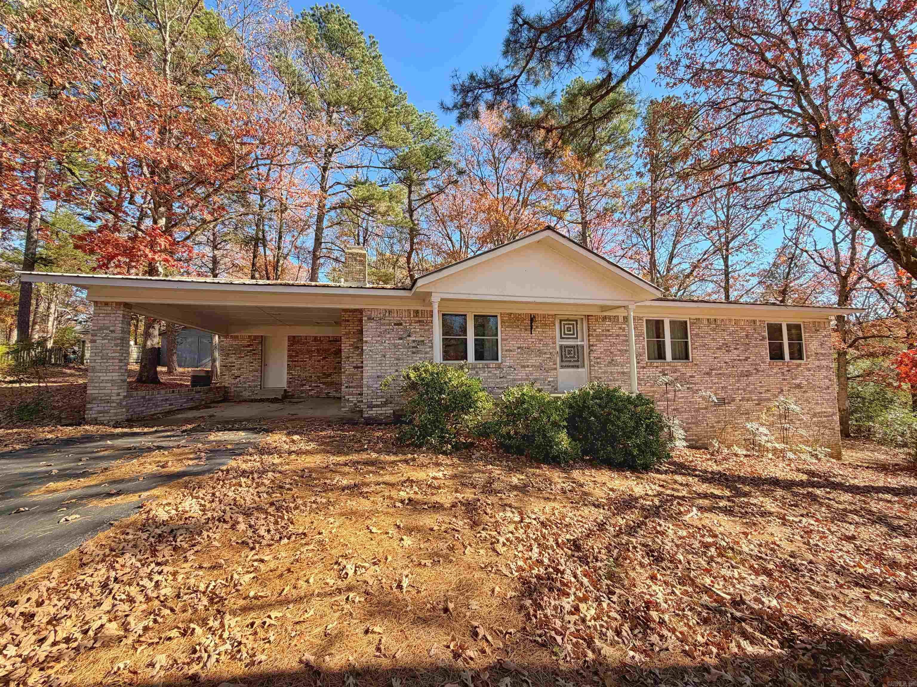 147 Memory Lane Clinton, AR 72031