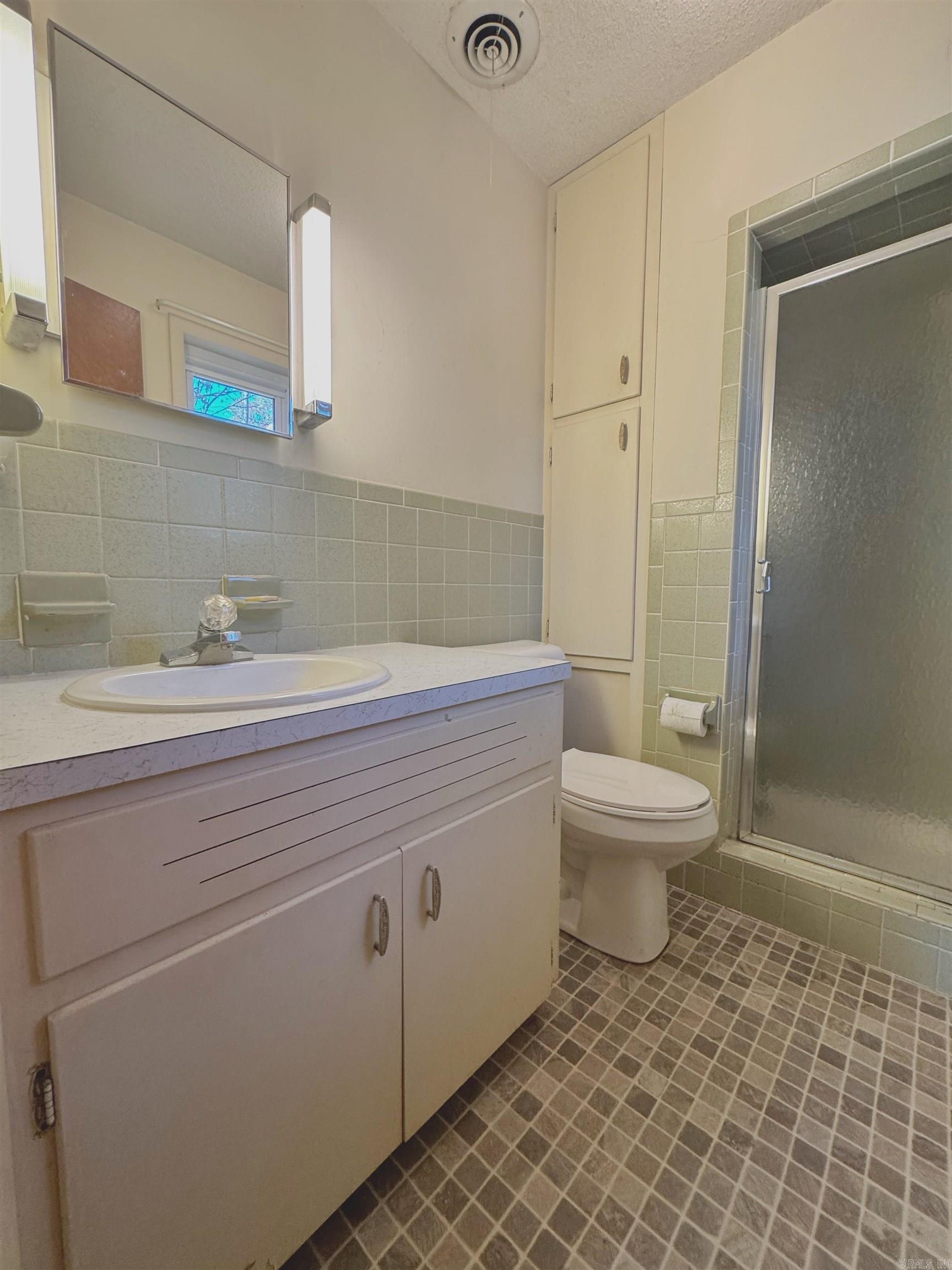 147 Memory Lane Clinton, AR 72031