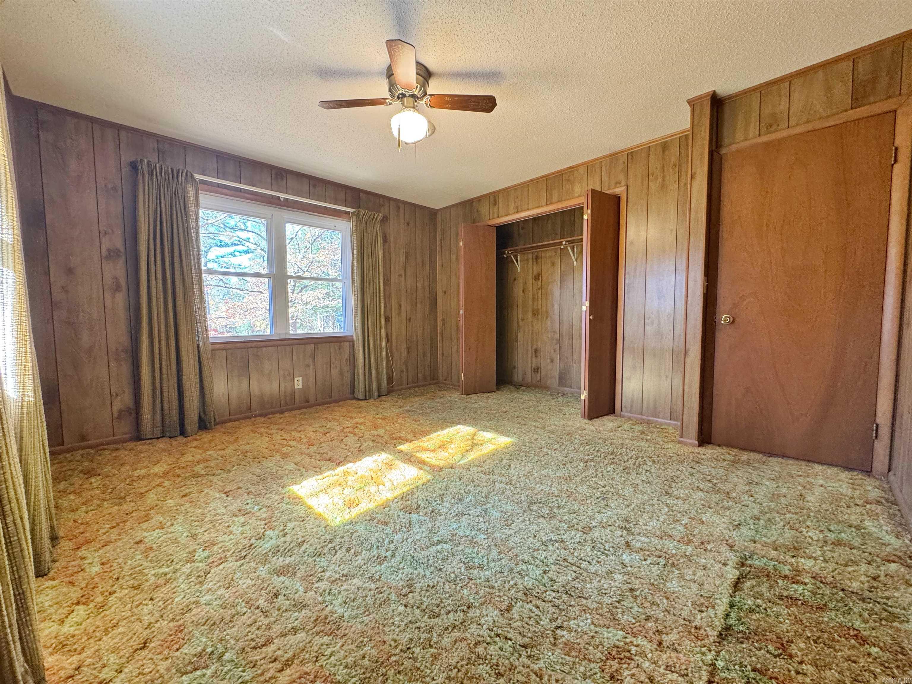 147 Memory Lane Clinton, AR 72031