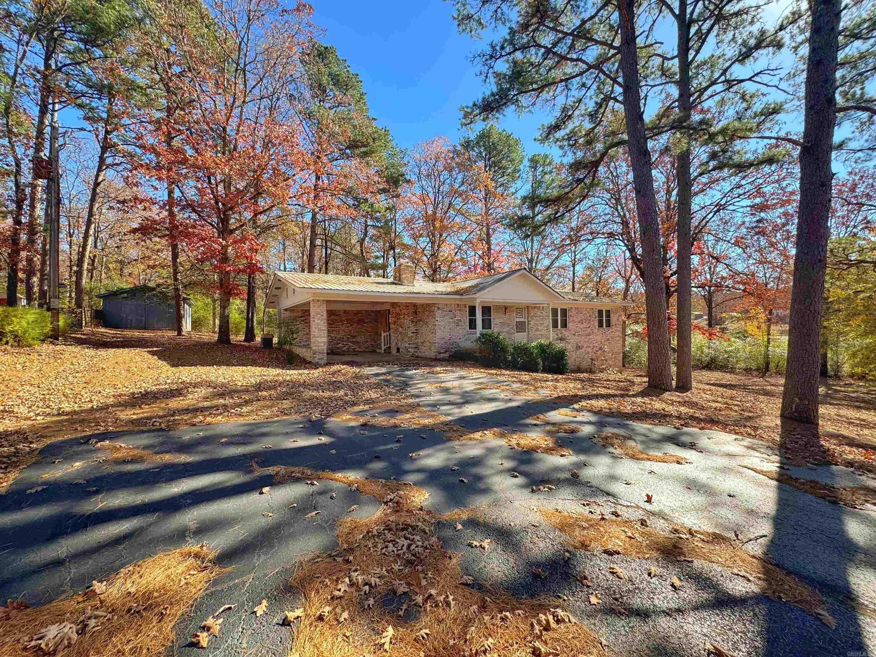 147 Memory Lane Clinton, AR 72031