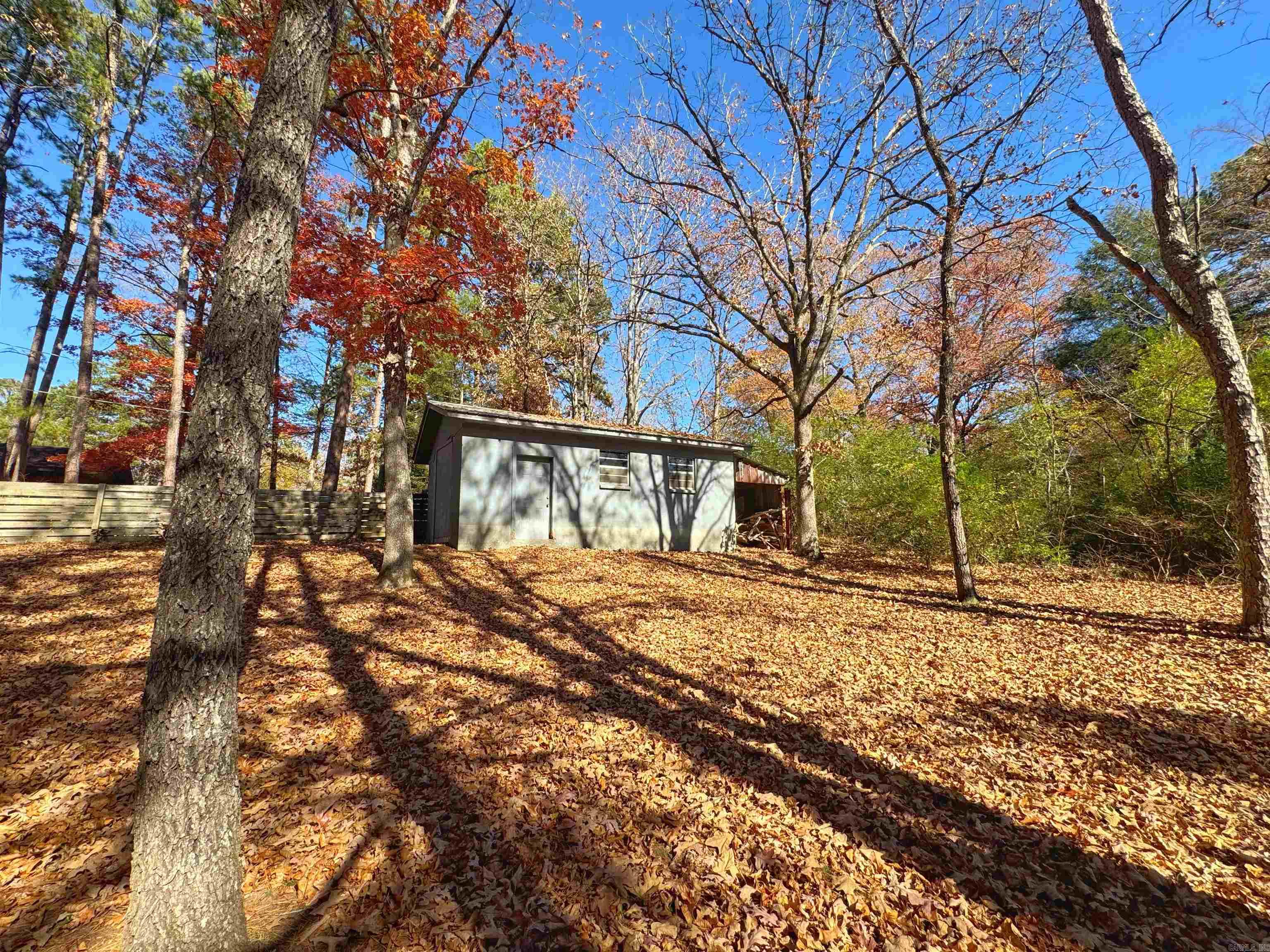 147 Memory Lane Clinton, AR 72031